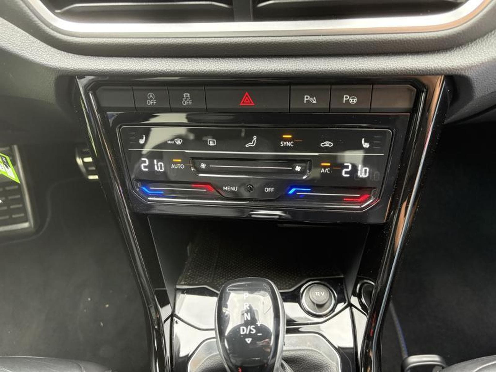 VW T-Roc R (2022) - Photo 14