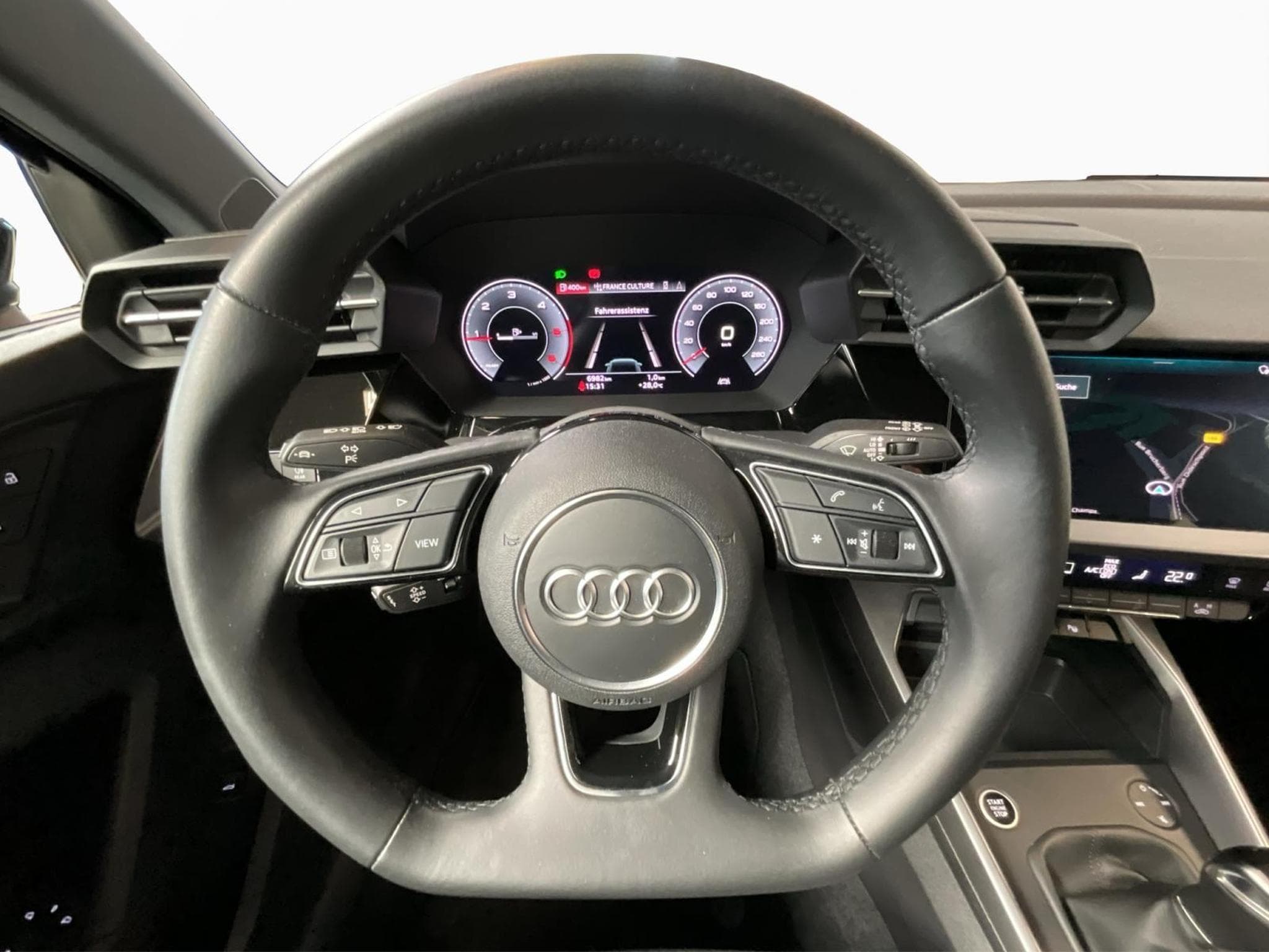 Audi A3 SB+S-Line+35TDI+Led+Pano+P.Business (2023) - Photo 10