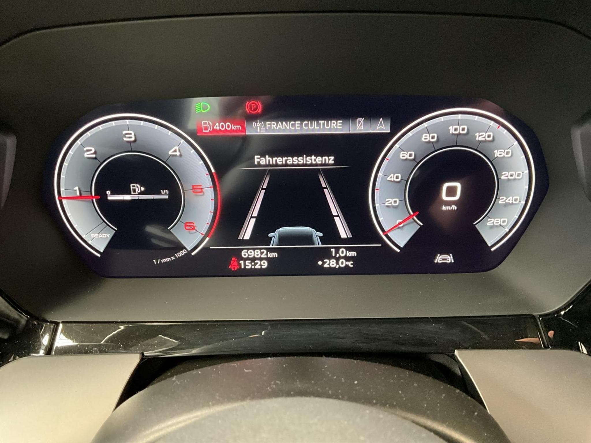 Audi A3 SB+S-Line+35TDI+Led+Pano+P.Business (2023) - Photo 11