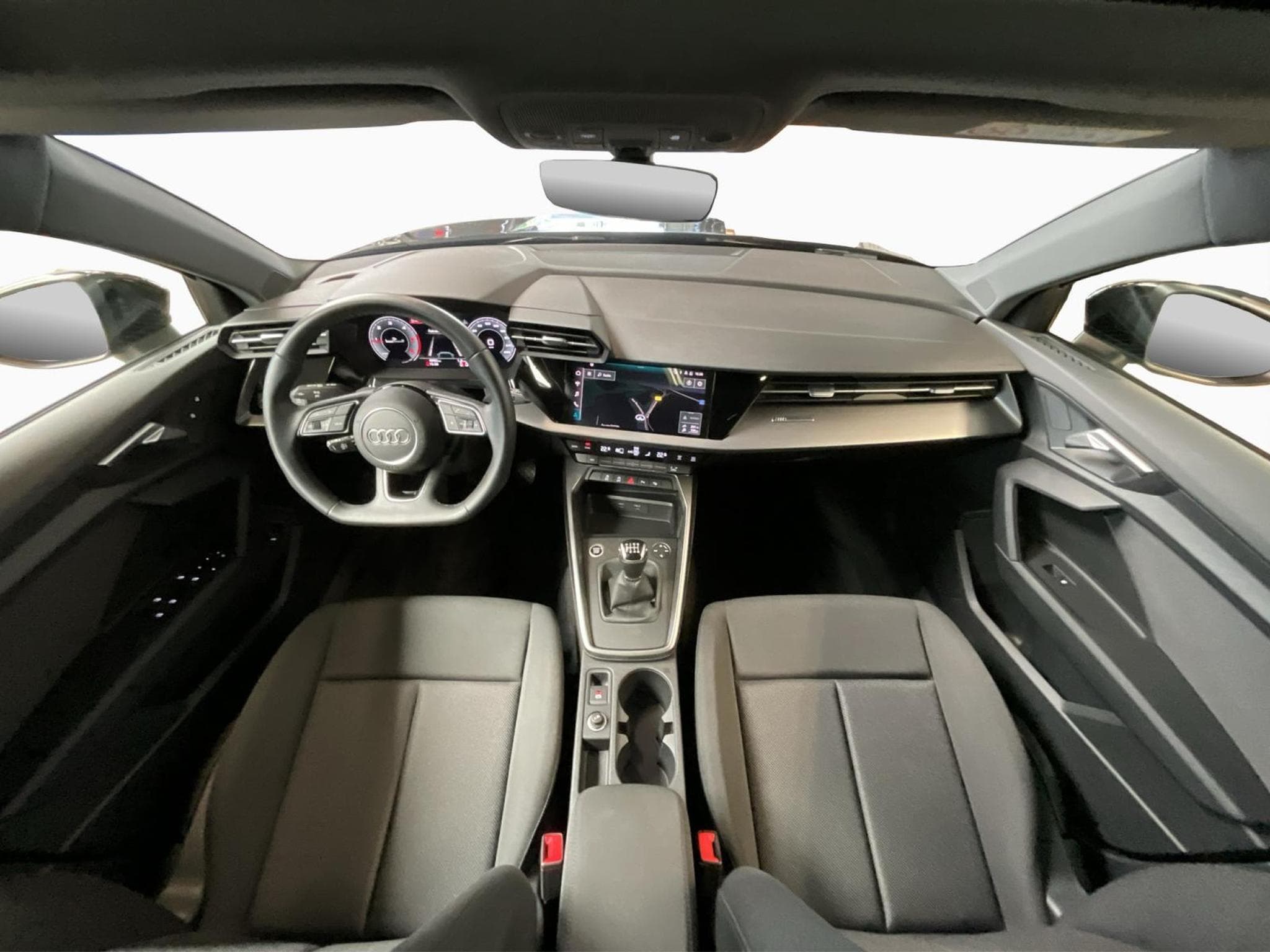 Audi A3 SB+S-Line+35TDI+Led+Pano+P.Business (2023) - Photo 2