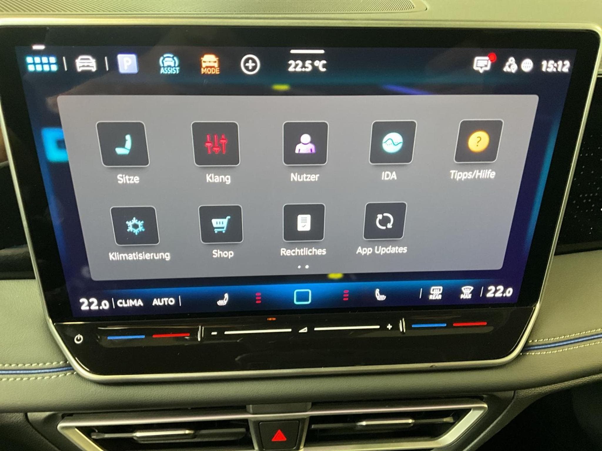 VW Tiguan R-Line+DSG+Harman+Black-Style+Pano+P.Assistance (2024) - Foto 19
