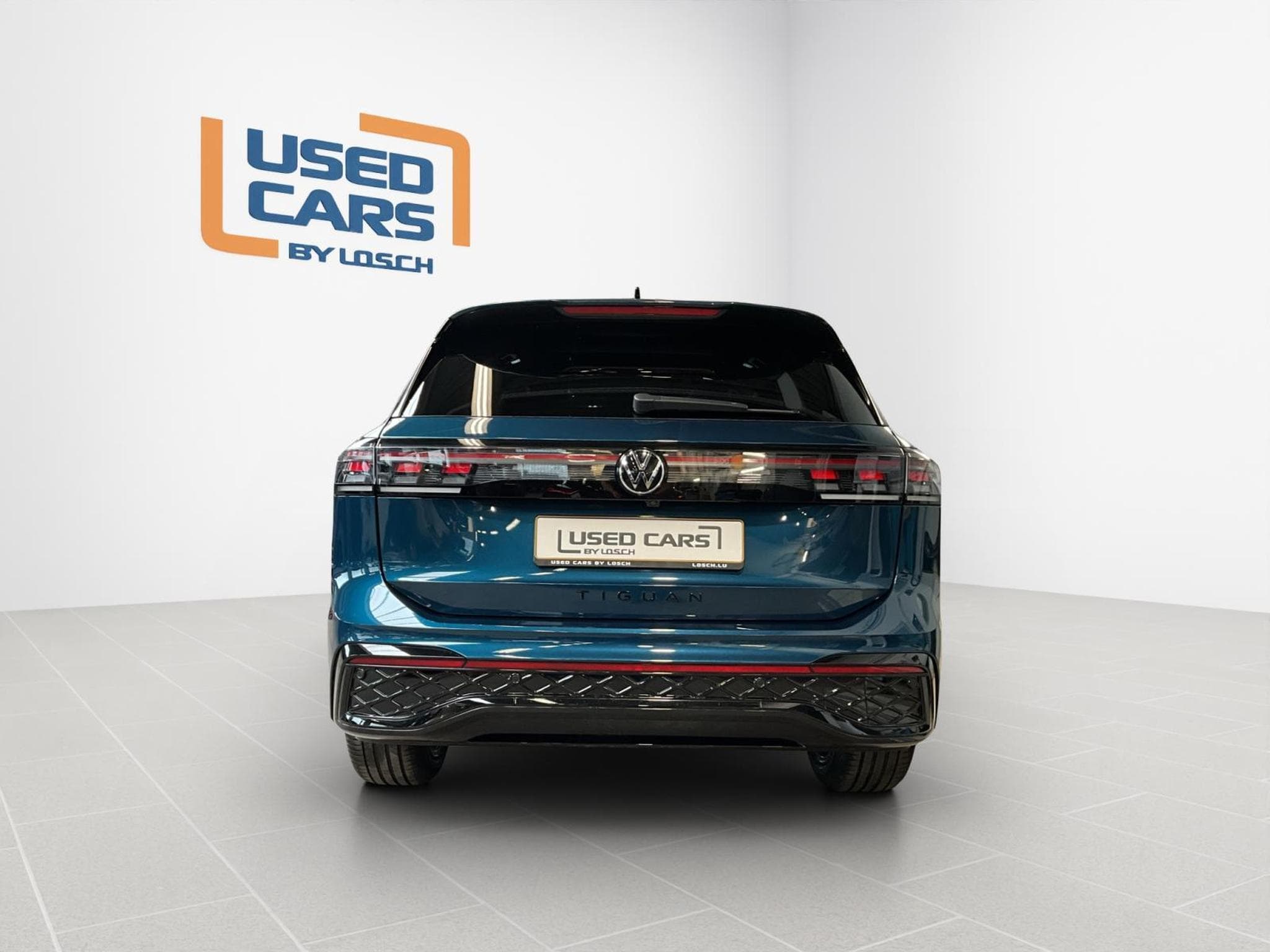 VW Tiguan R-Line+DSG+Harman+Black-Style+Pano+P.Assistance (2024) - Foto 7