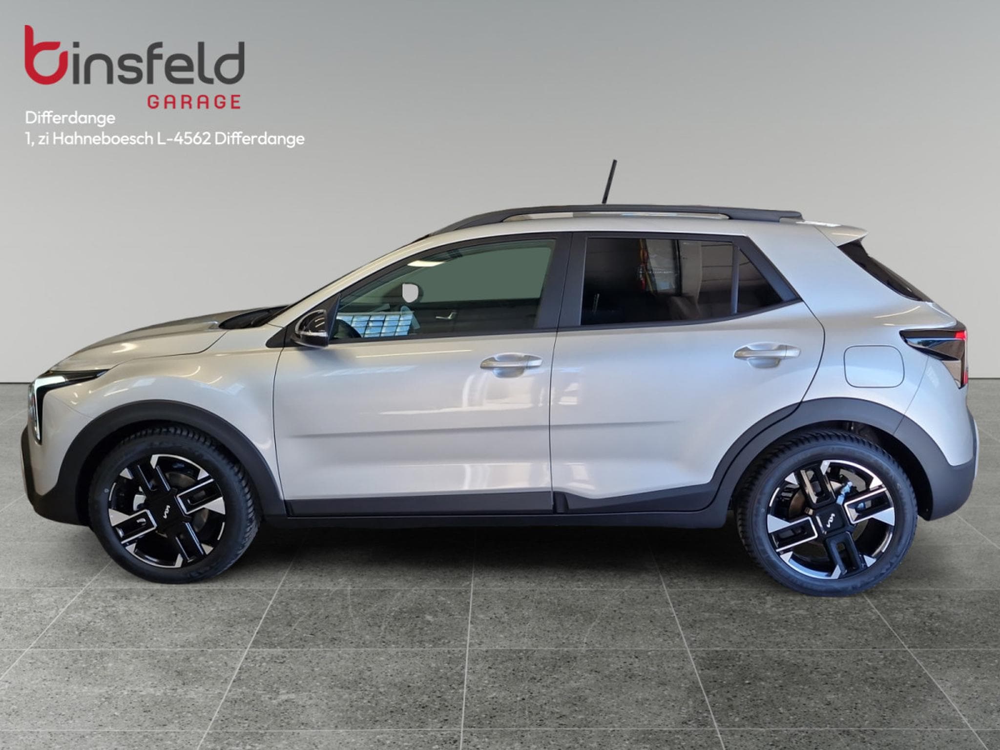 Kia Stonic GT Line 1.0 T-GDI 100 DCT (2026) - Foto 3