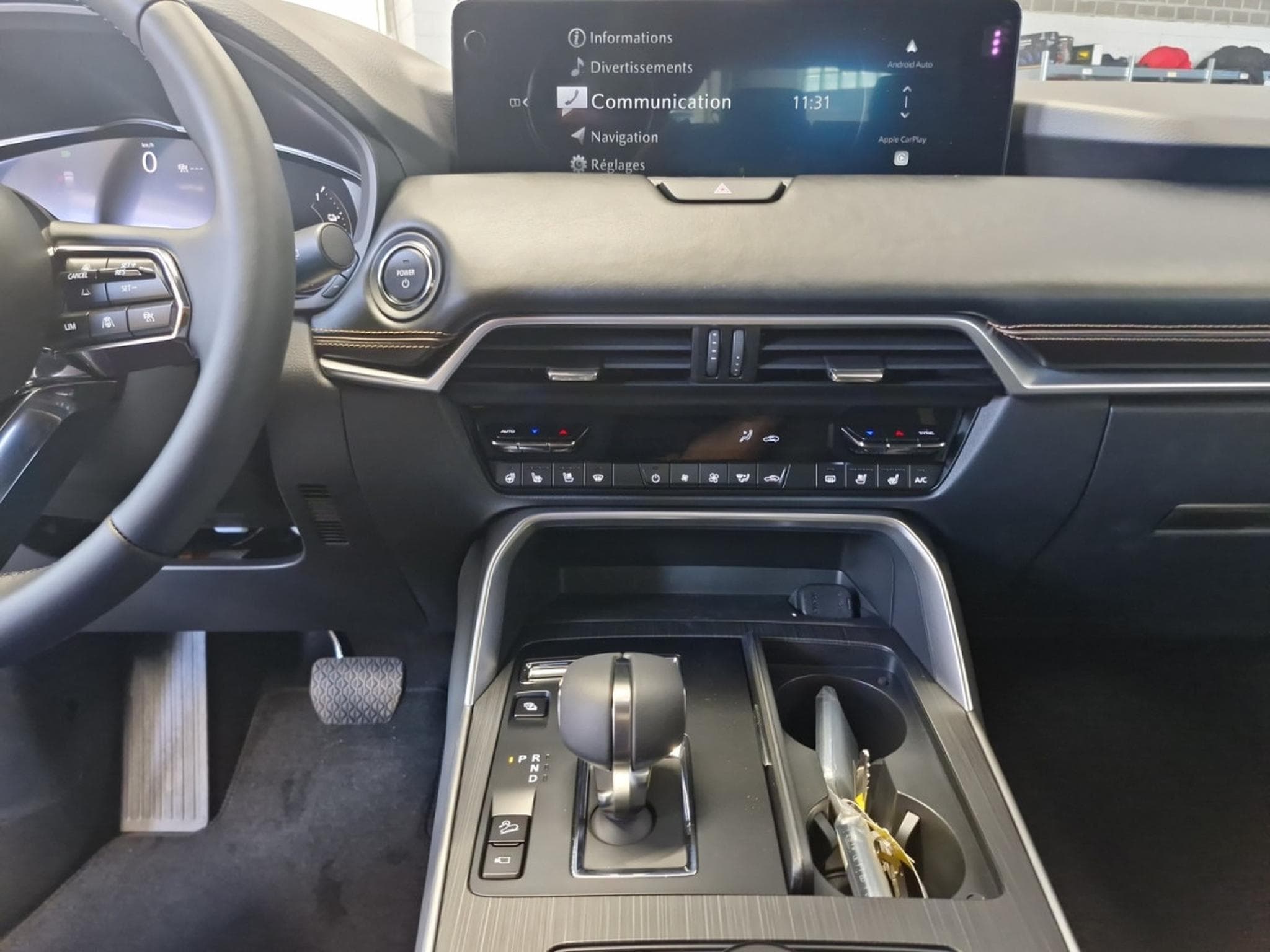 Mazda CX-60 2.5L e-SKYACTIV PHEV 327 hp 8AT AWD HOMURA (2026) - Foto 15