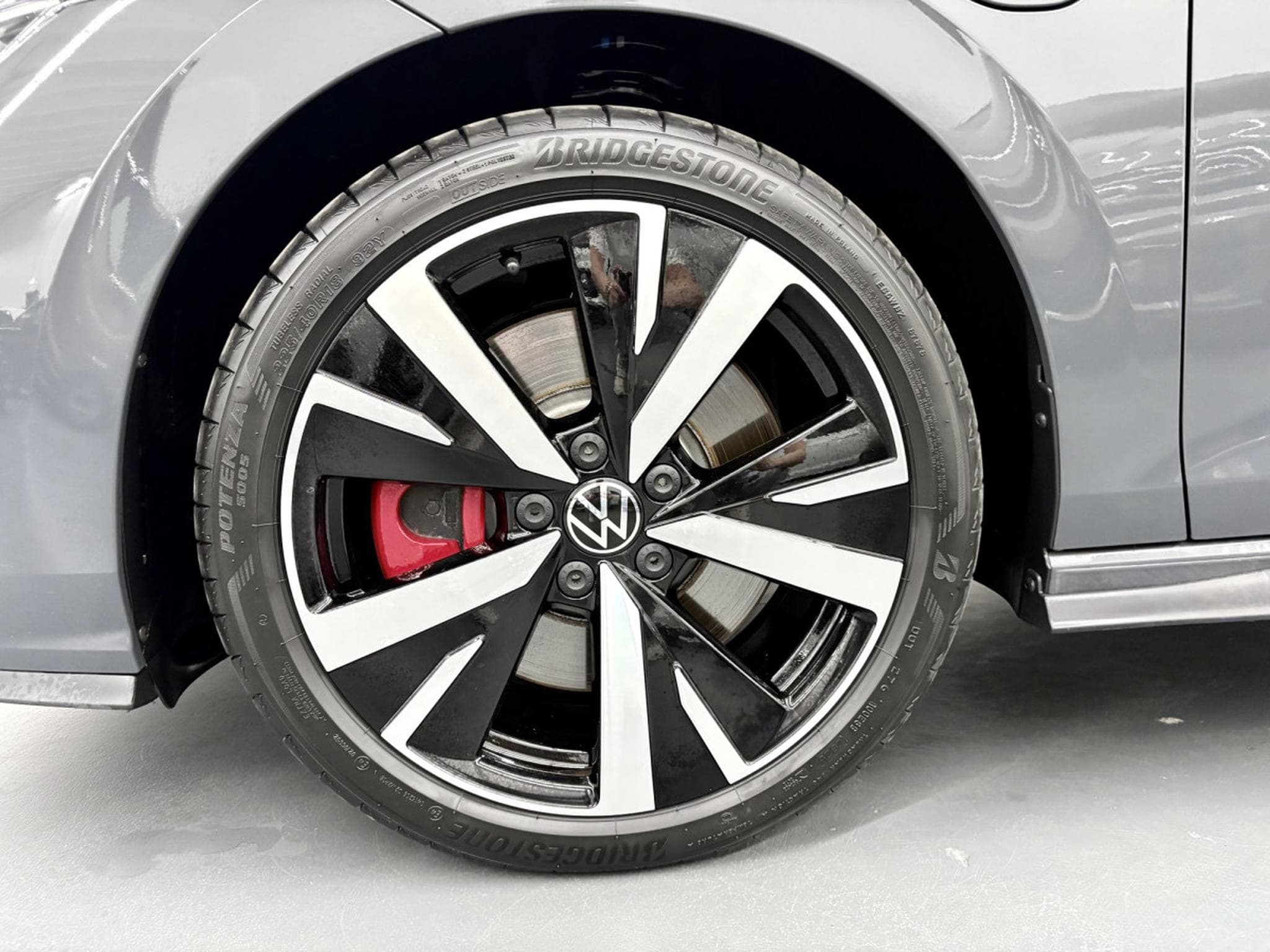 VW Golf GTE PHASE 2  1.5 eHybrid 272 CV DSG 6 *PANO * MATRIX * TÊTE (2025) - Foto 15