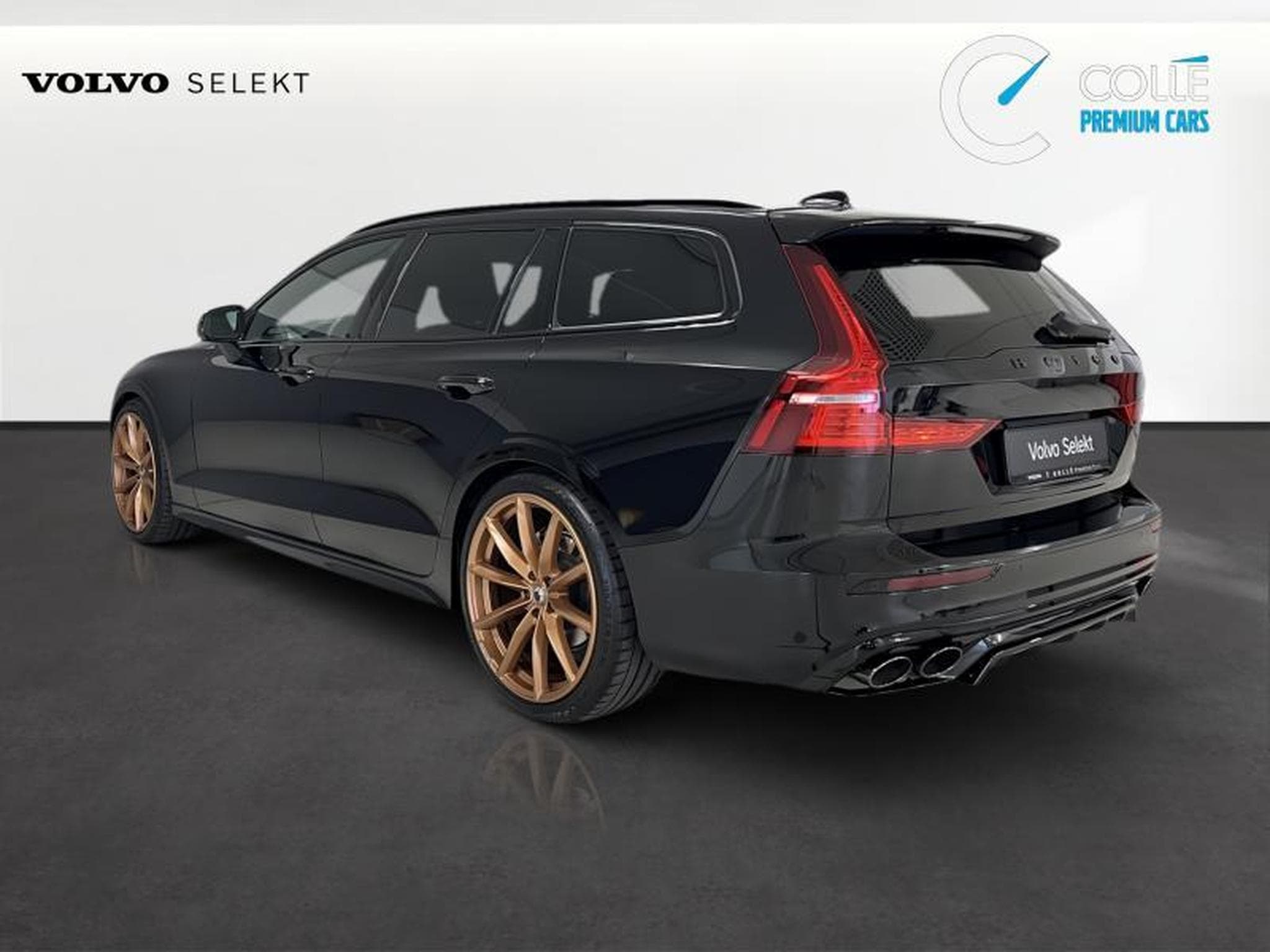 Volvo V60 Plus Dark (2025) - Foto 2