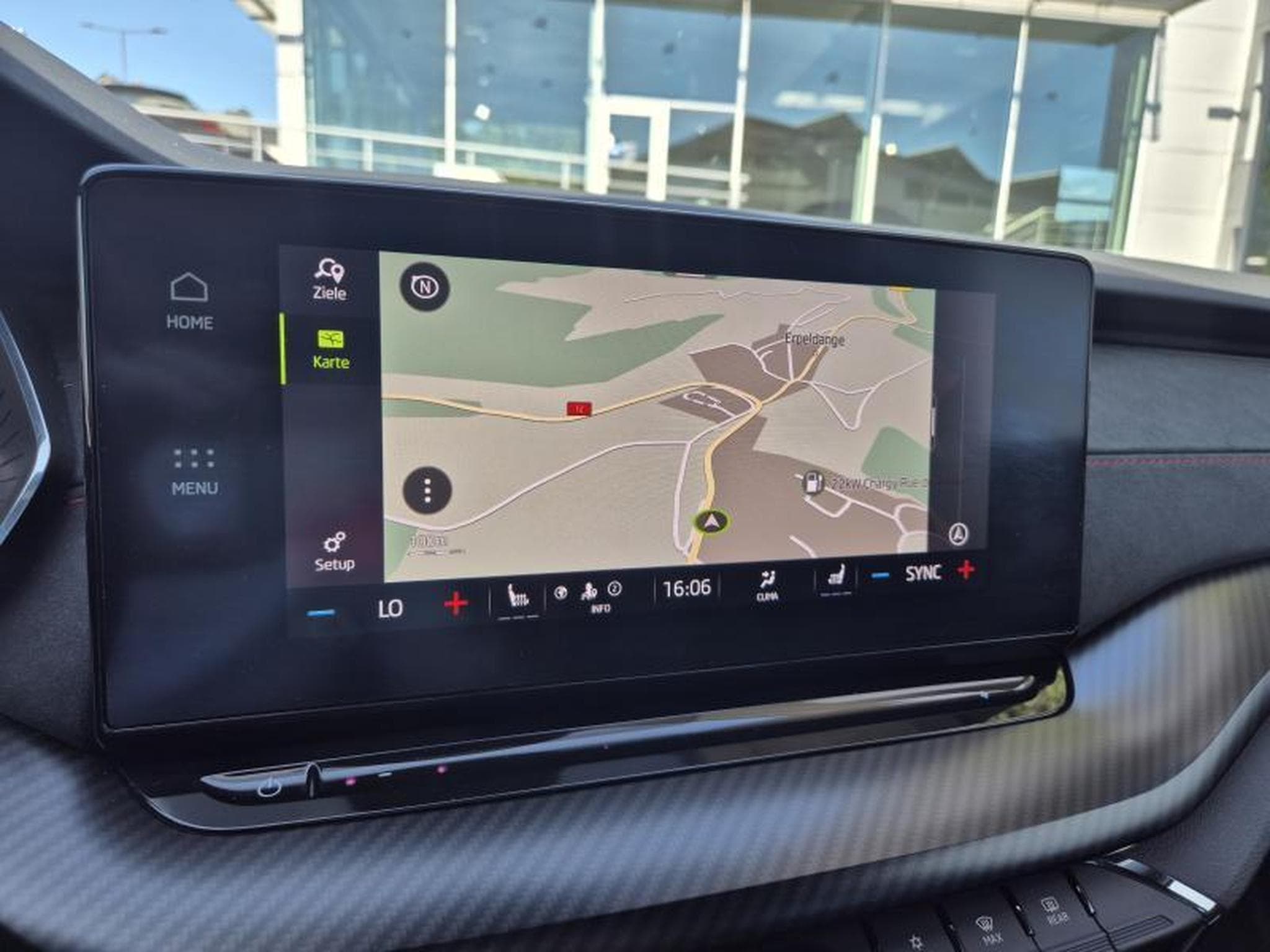 Skoda Octavia RS (2021) - Photo 8