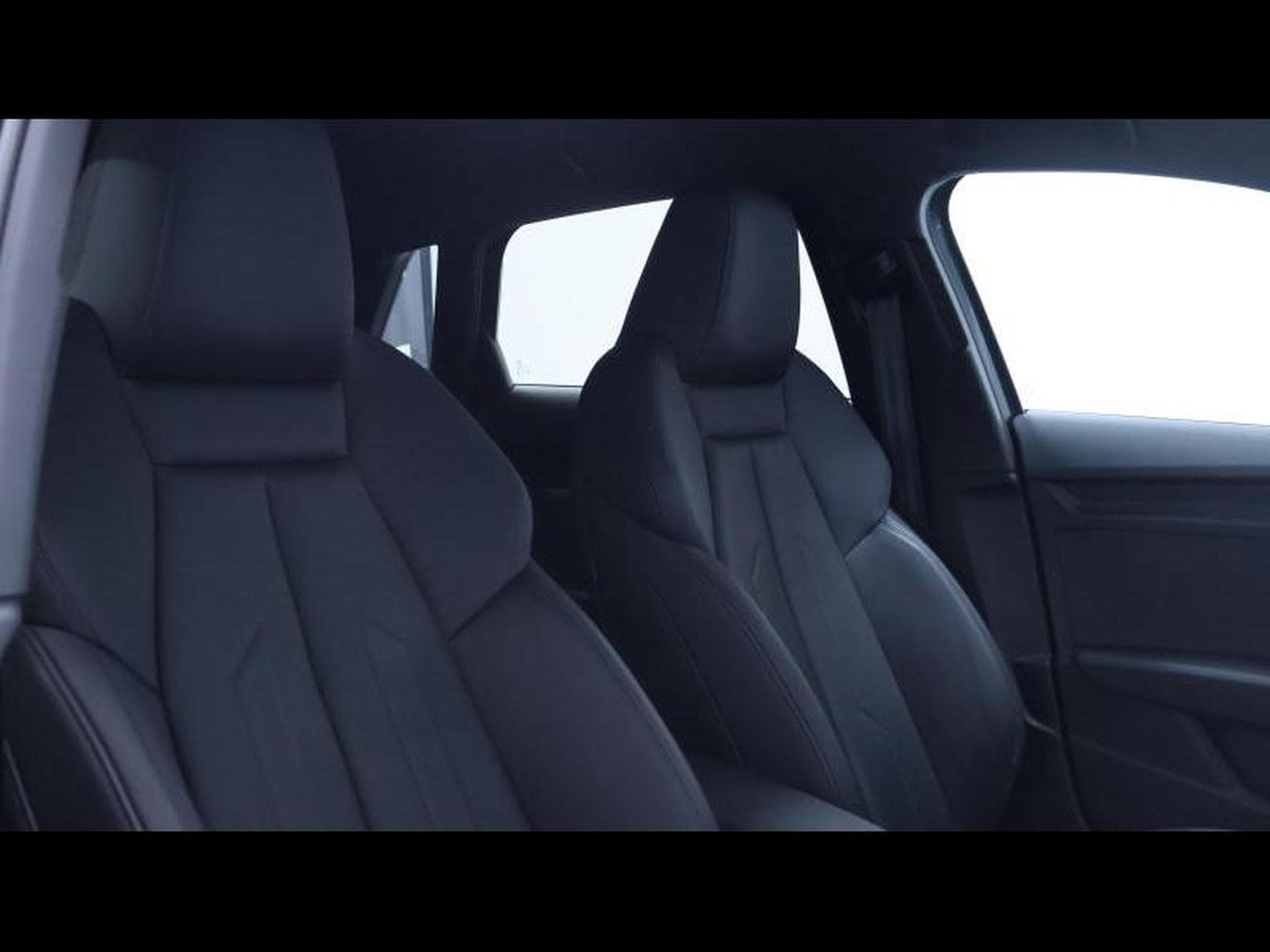 Audi A3 Sportback 35 TDI S-LINE 150 (2023) - Photo 12