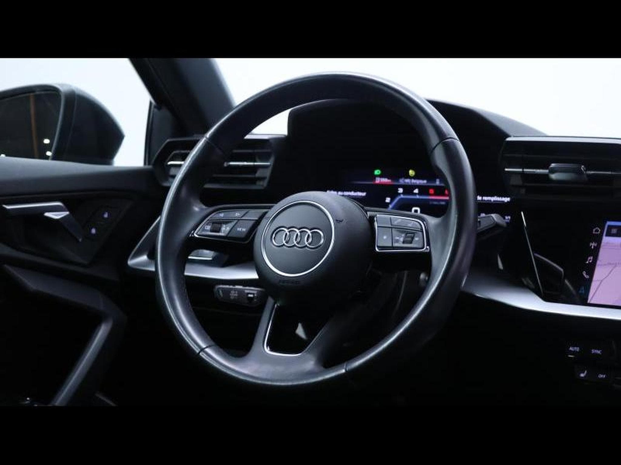 Audi A3 Sportback 35 TDI S-LINE 150 (2023) - Photo 16
