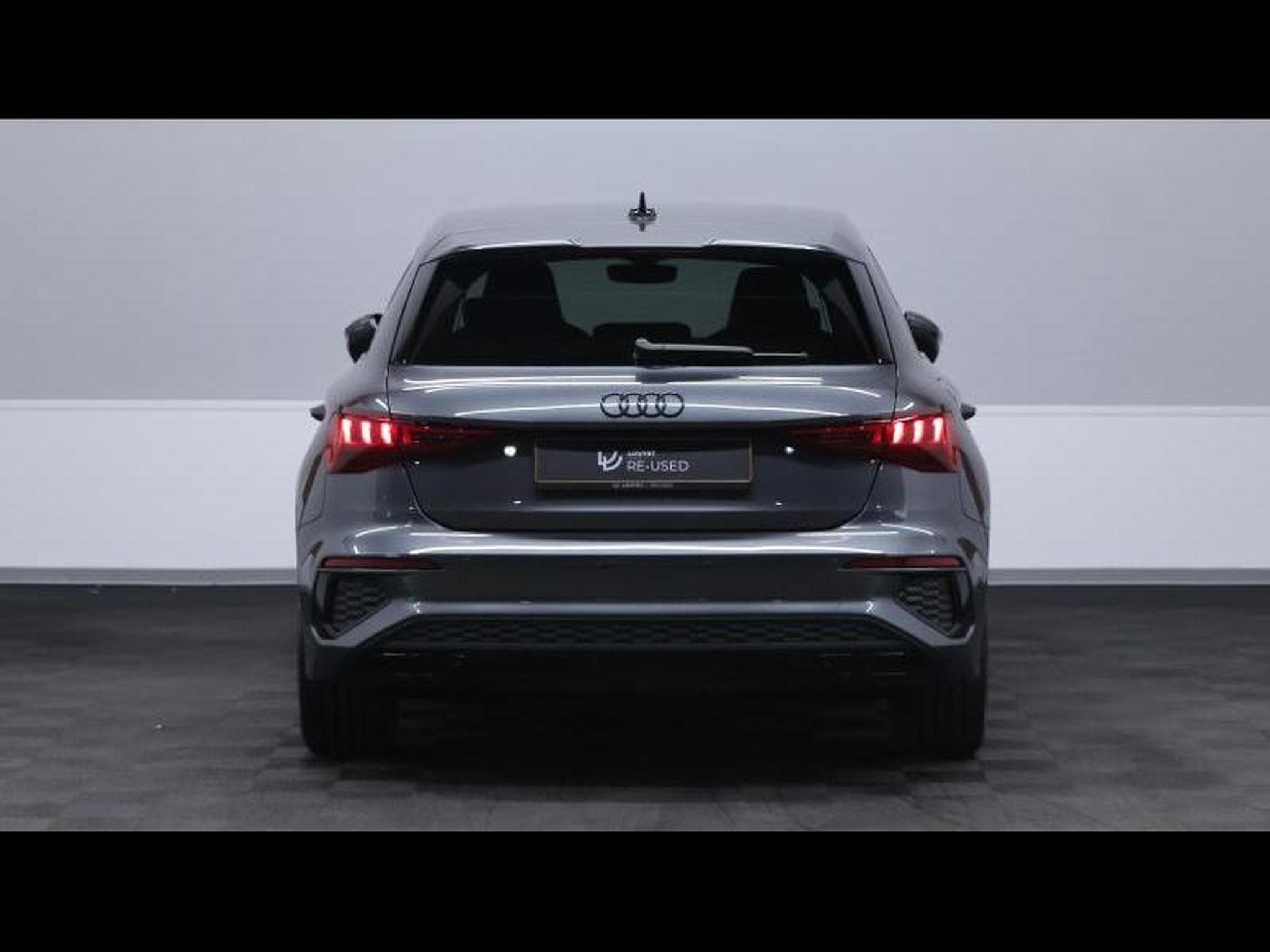 Audi A3 Sportback 35 TDI S-LINE 150 (2023) - Photo 6