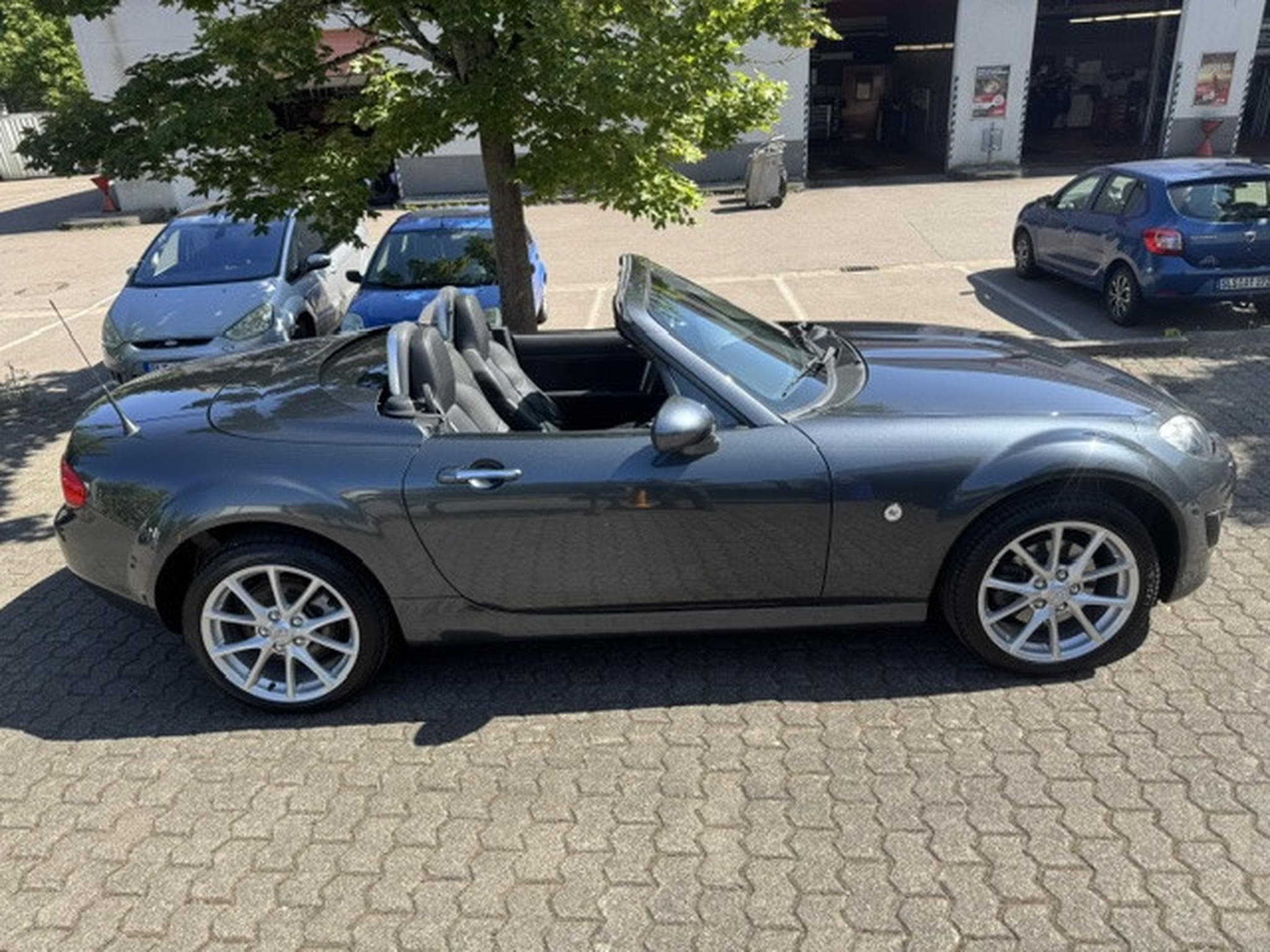 Mazda MX-5 MAZDA MX-5 Sports-Line Roadster Coupe LEDER SHZ (2009) - Photo 18