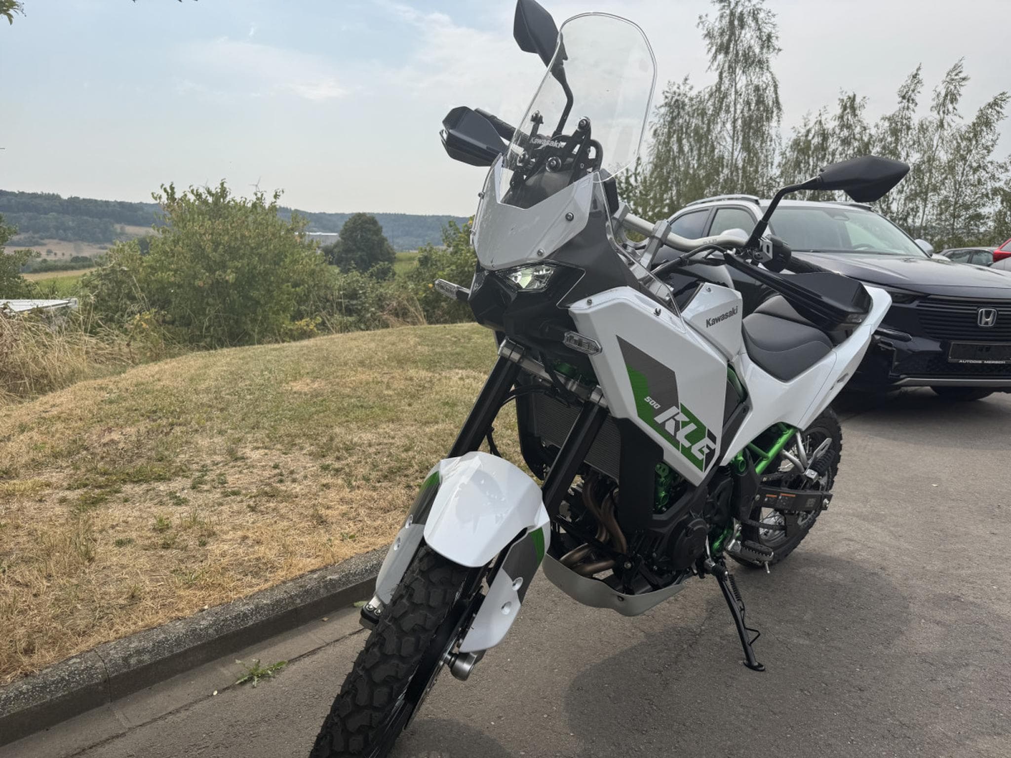 Kawasaki KLE 500 SE (2026) - Foto 3
