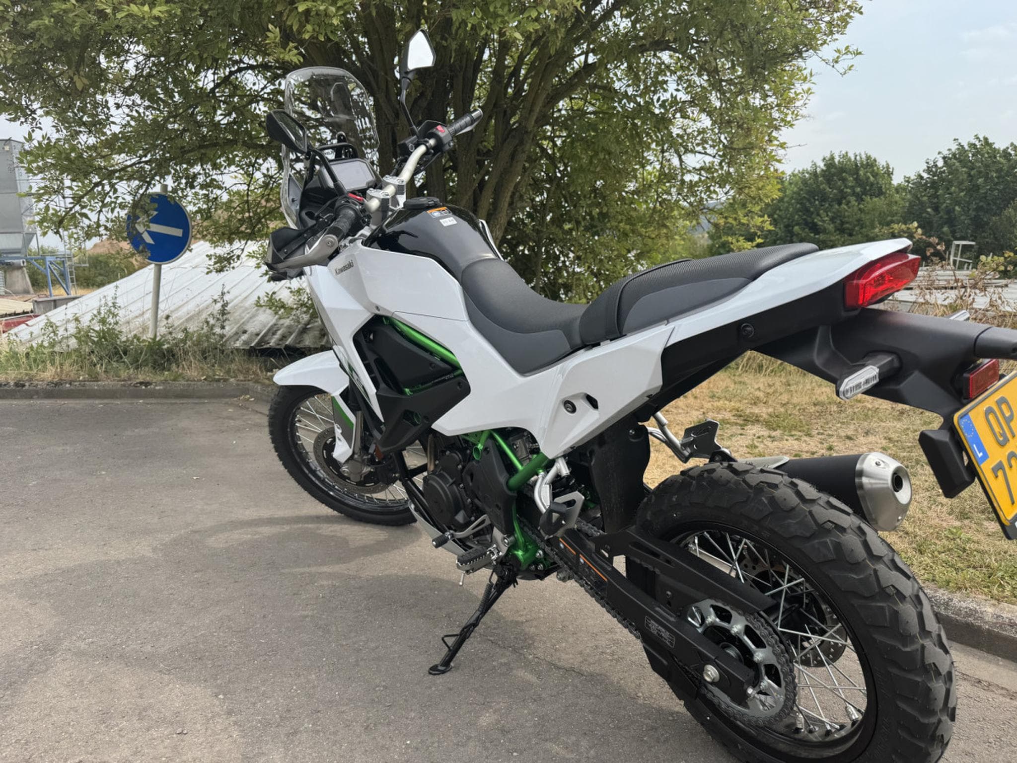 Kawasaki KLE 500 SE (2026) - Foto 4
