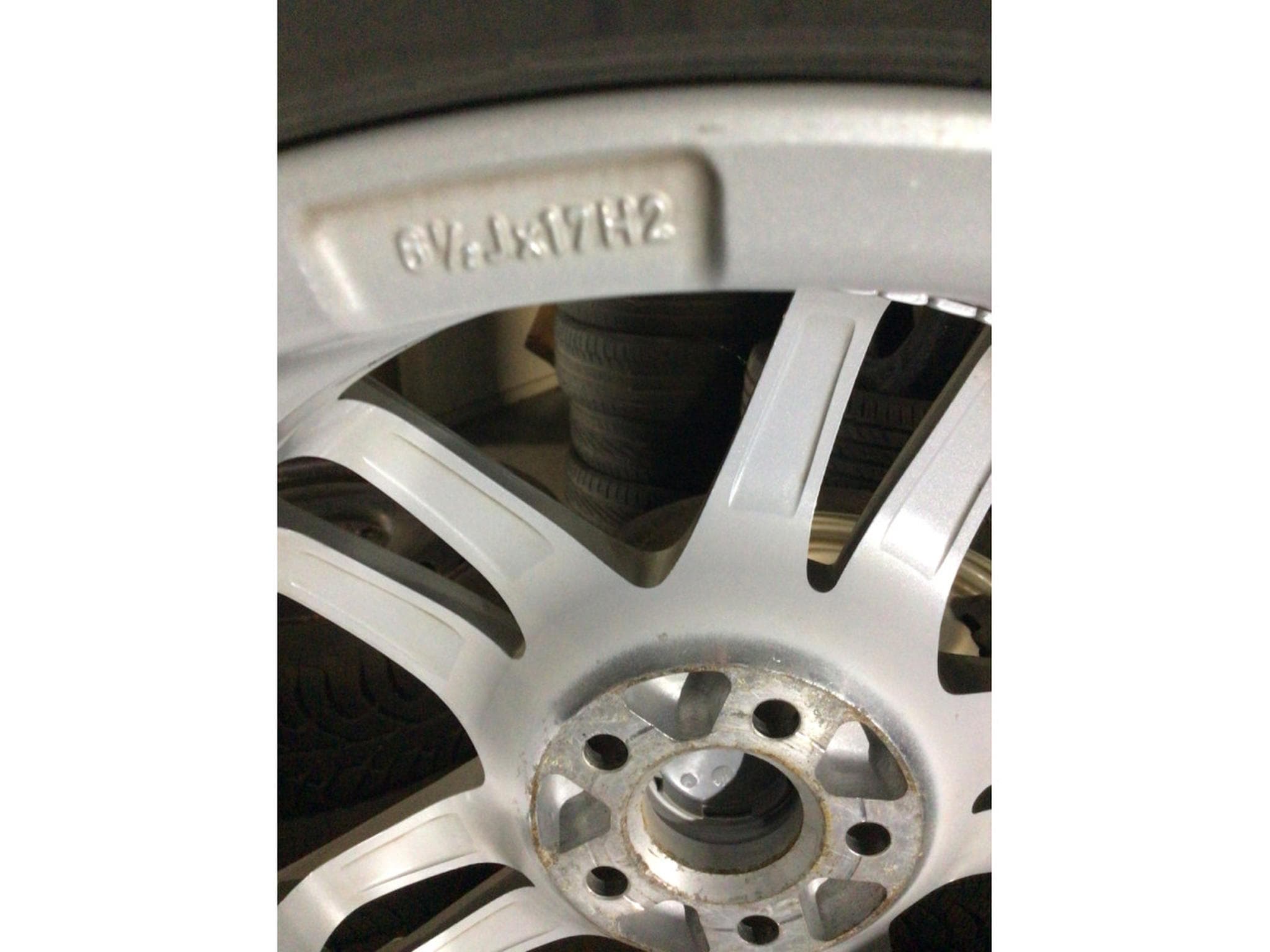 Jantes alu + Pneus é – 17" - Photo 6