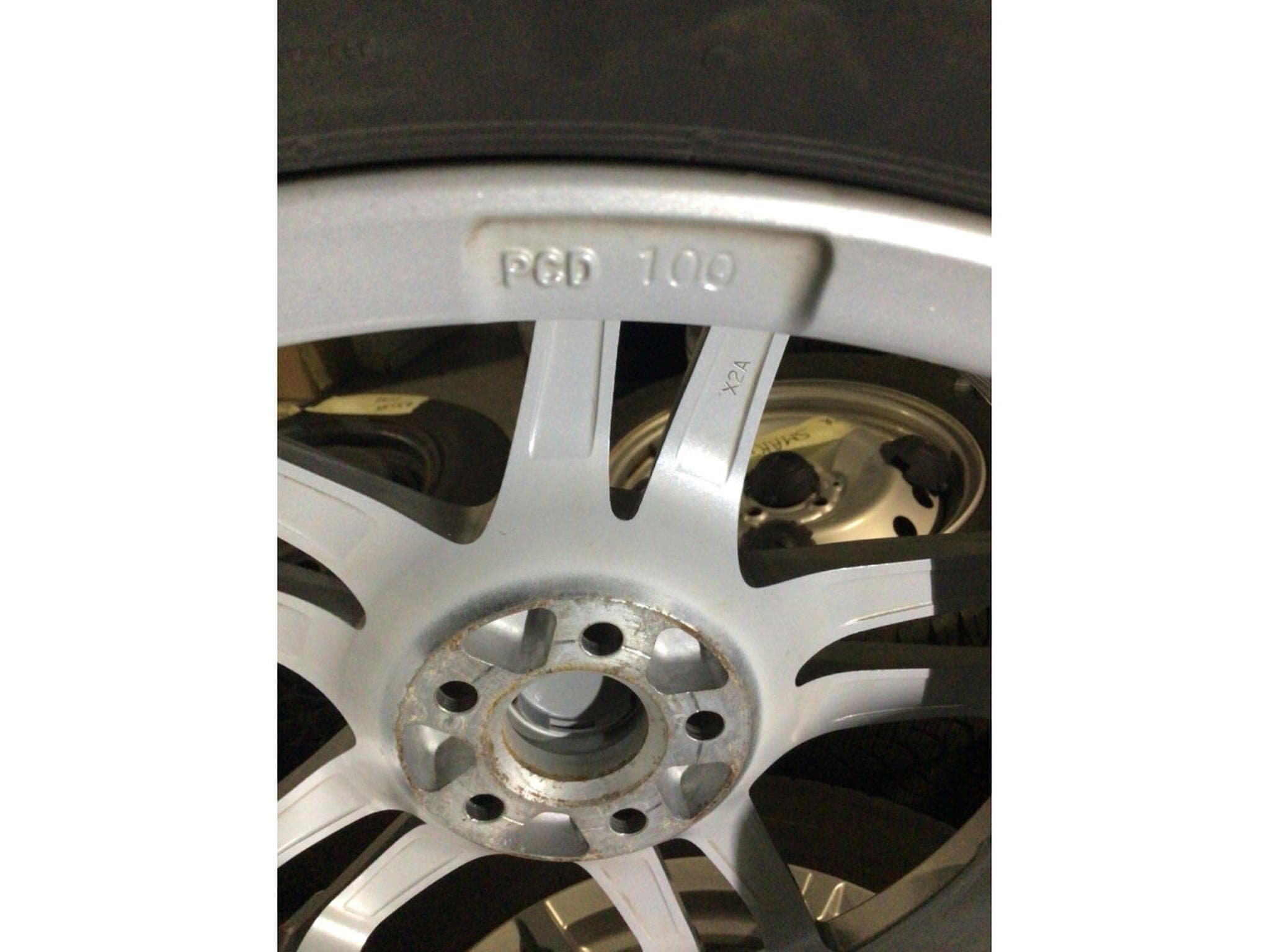 Jantes alu + Pneus é – 17" - Photo 8