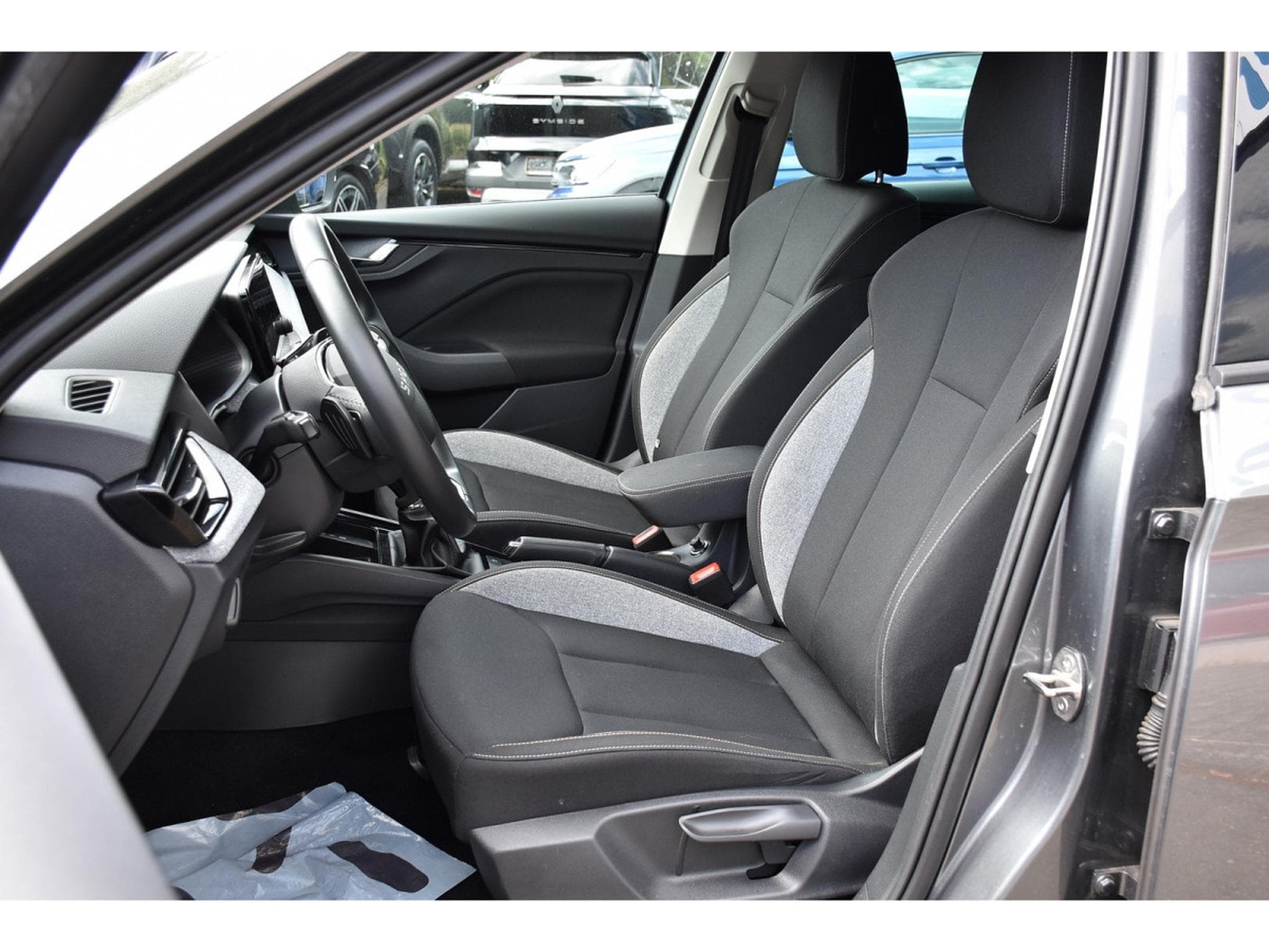 Skoda Kamiq 1.0 TSI 116 DSG Selection REGUL SMARTLINK CAM KEYLESS NEUF (2025) - Foto 6