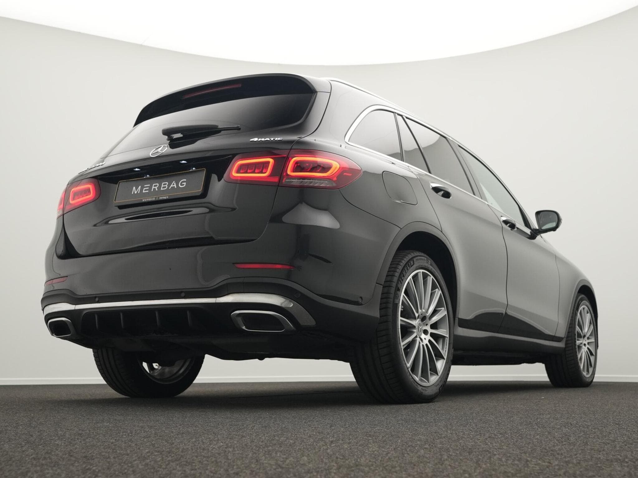 Mercedes GLC 220 d 4MATIC AMG-Line (2022) - Photo 9