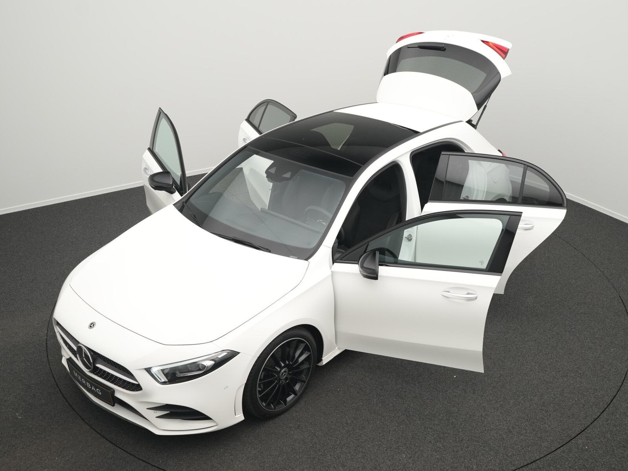 Mercedes A 220 4MATIC AMG-Line (2020) - Photo 12