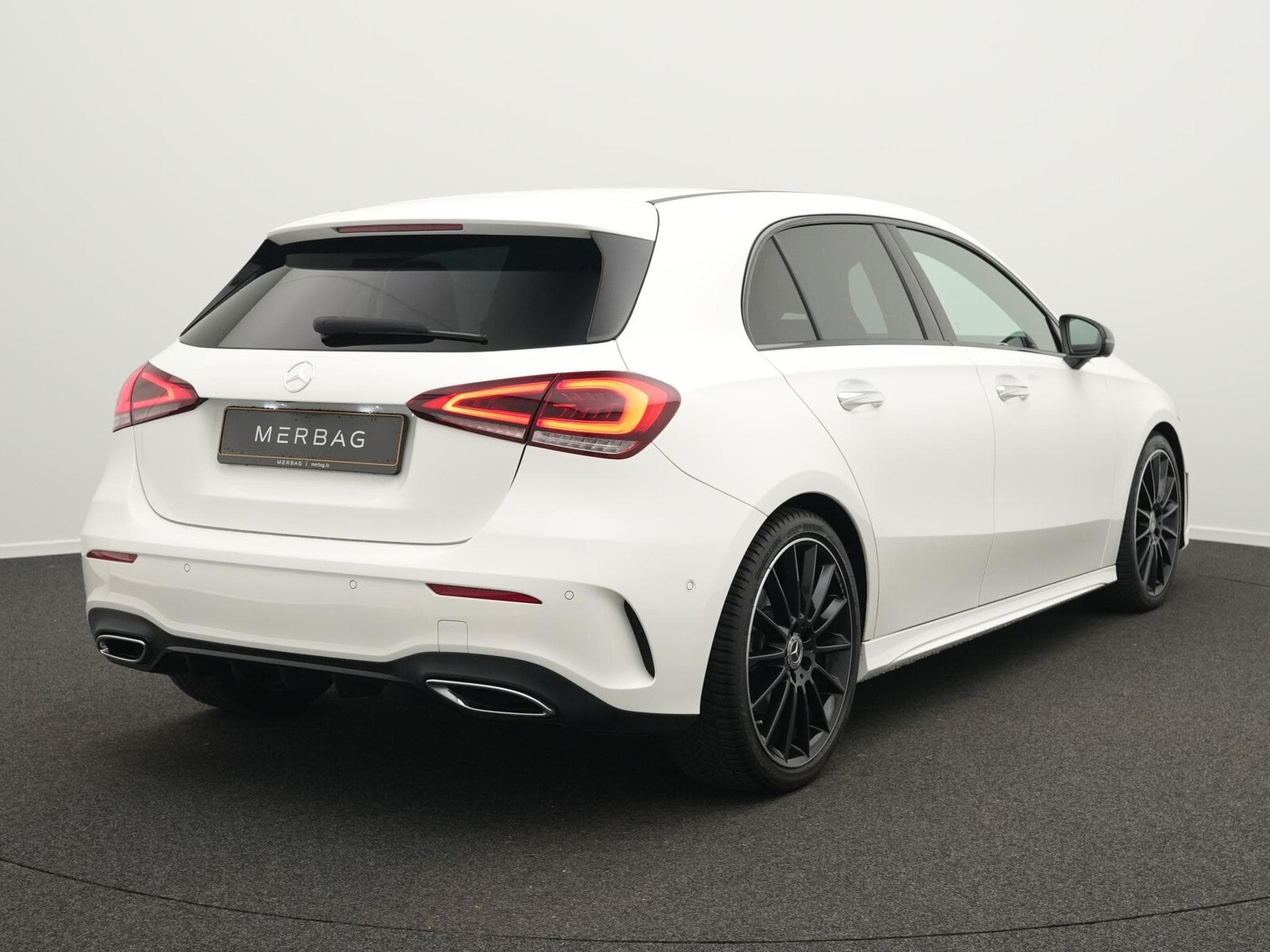 Mercedes A 220 4MATIC AMG-Line (2020) - Photo 3