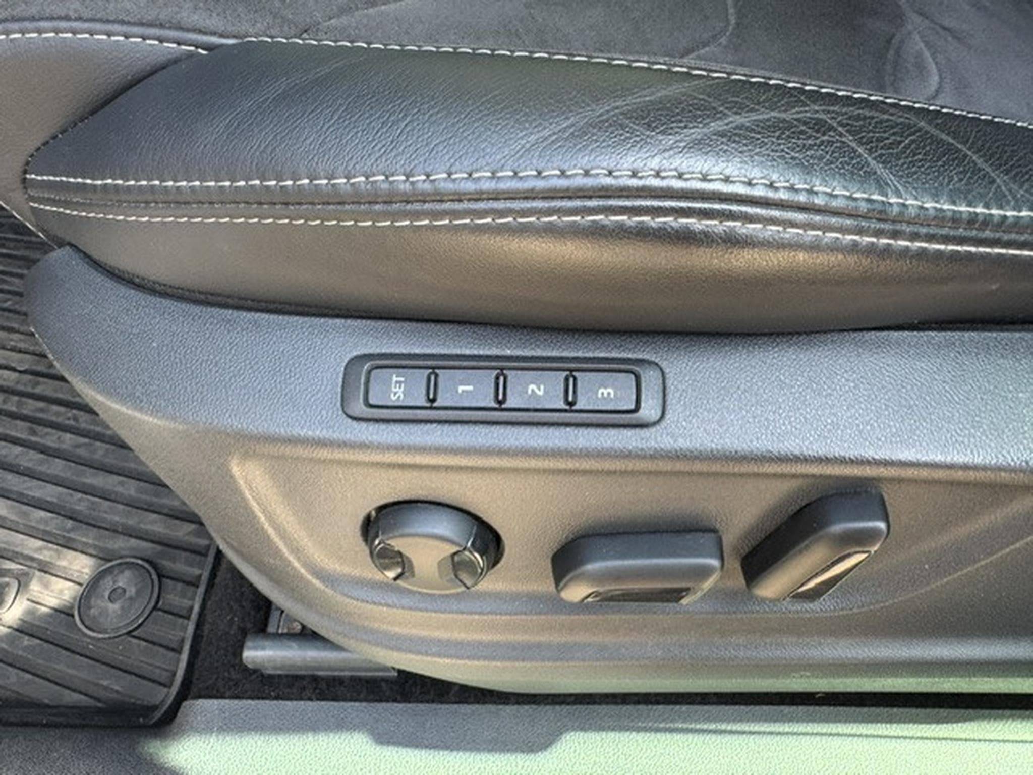 Skoda Kodiaq SKODA KODIAQ 4X4 STYLE 7 SITZER STANDHEIZUNG 360KAMERA AHK (2019) - Photo 20