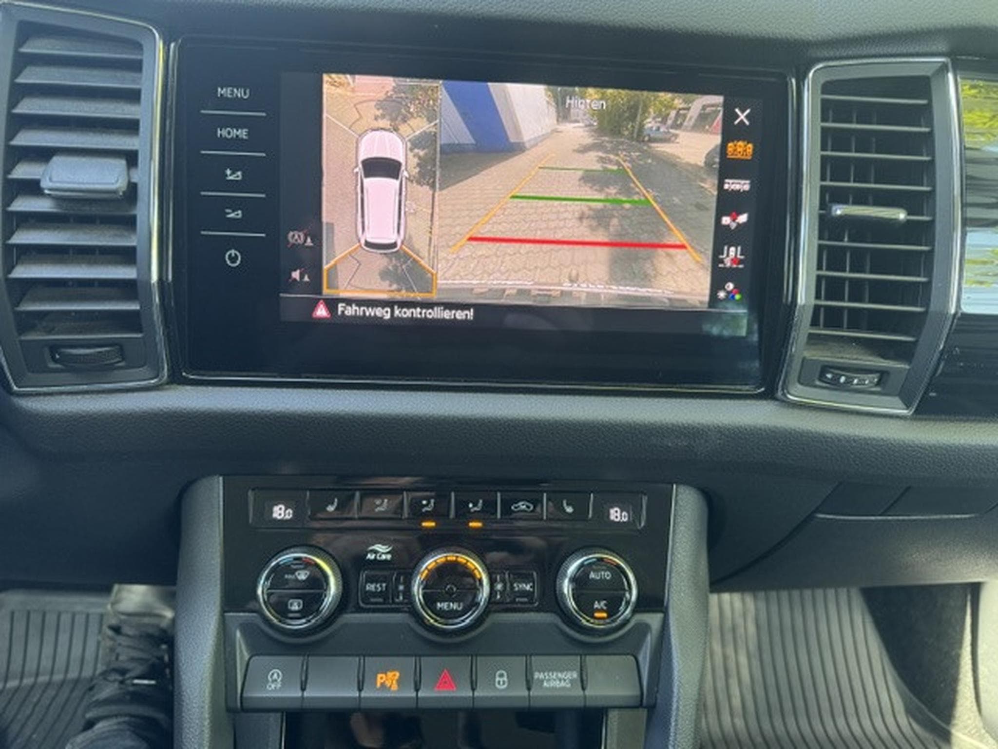 Skoda Kodiaq SKODA KODIAQ 4X4 STYLE 7 SITZER STANDHEIZUNG 360KAMERA AHK (2019) - Photo 23