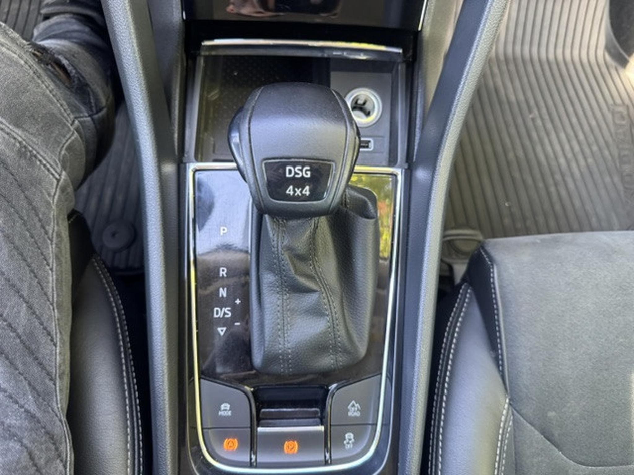 Skoda Kodiaq SKODA KODIAQ 4X4 STYLE 7 SITZER STANDHEIZUNG 360KAMERA AHK (2019) - Photo 24
