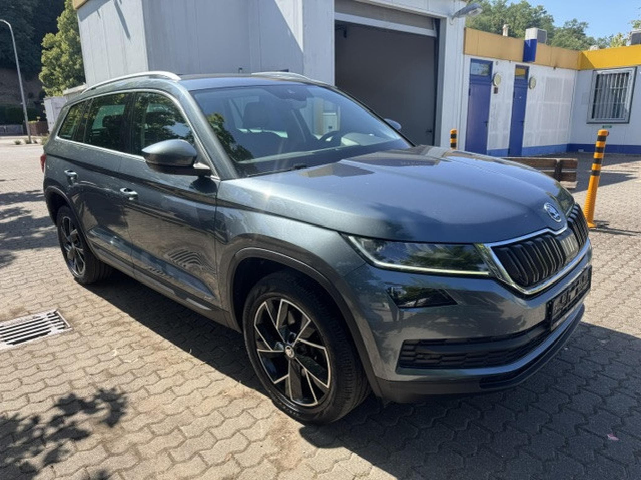 Skoda Kodiaq SKODA KODIAQ 4X4 STYLE 7 SITZER STANDHEIZUNG 360KAMERA AHK (2019) - Photo 3