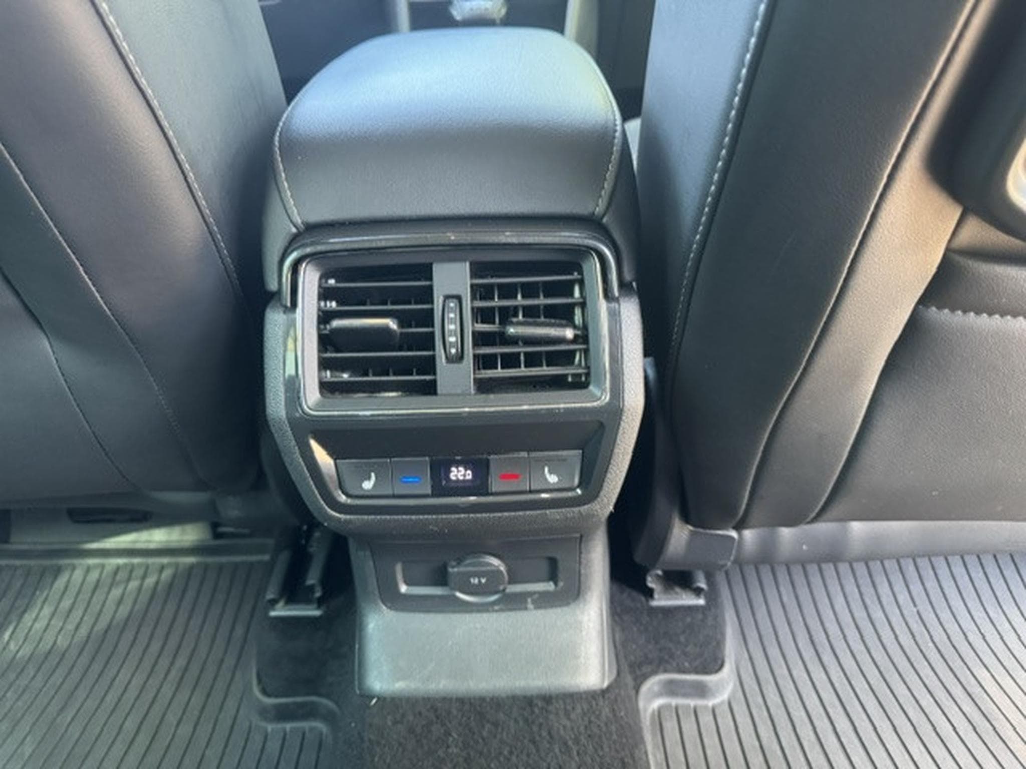 Skoda Kodiaq SKODA KODIAQ 4X4 STYLE 7 SITZER STANDHEIZUNG 360KAMERA AHK (2019) - Photo 7