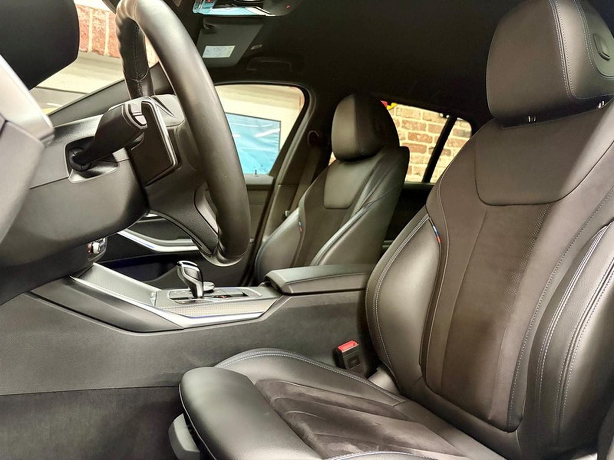 BMW 320 320iA Touring 2.0 184cv Auto M-SPORT (2022) - Foto 5