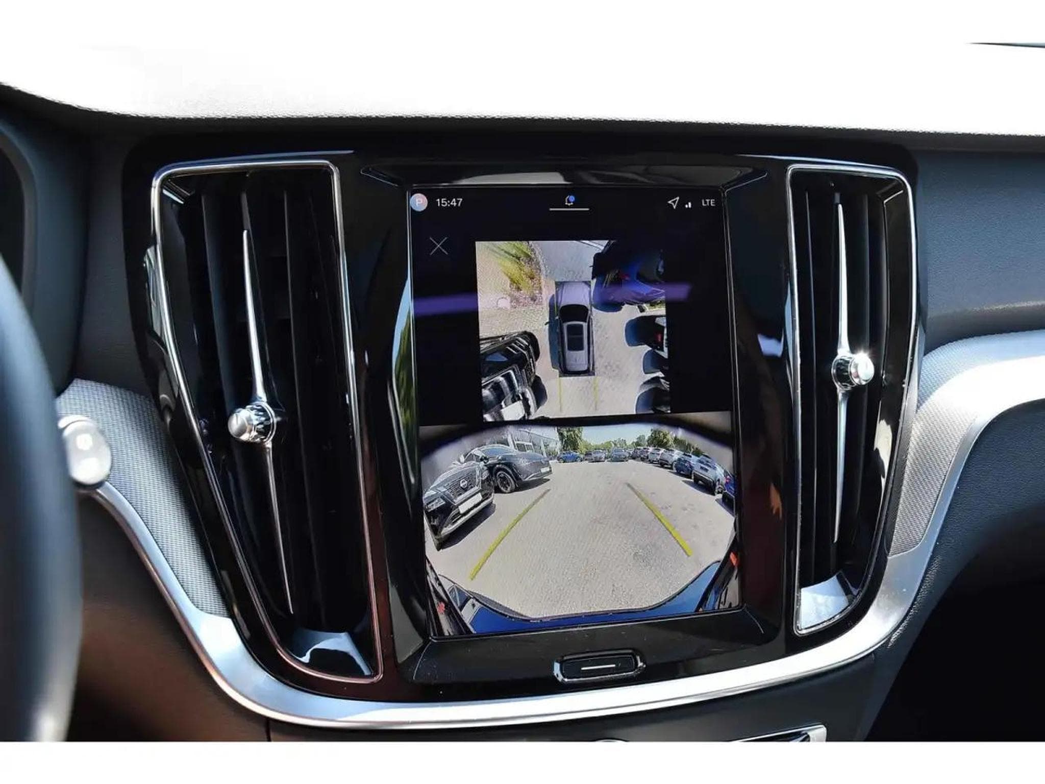 Volvo V60 (2025) - Foto 17