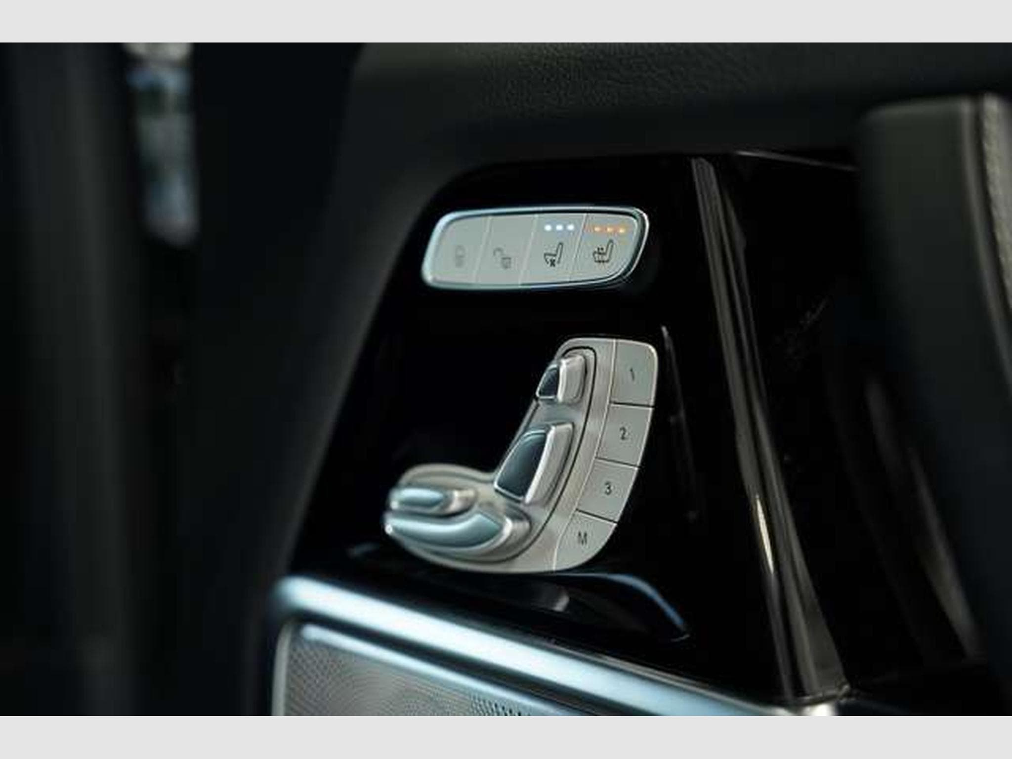 Mercedes G 63 AMG 1.HD *21 *MwSt *AHK *Night *Burmester (2025) - Photo 20