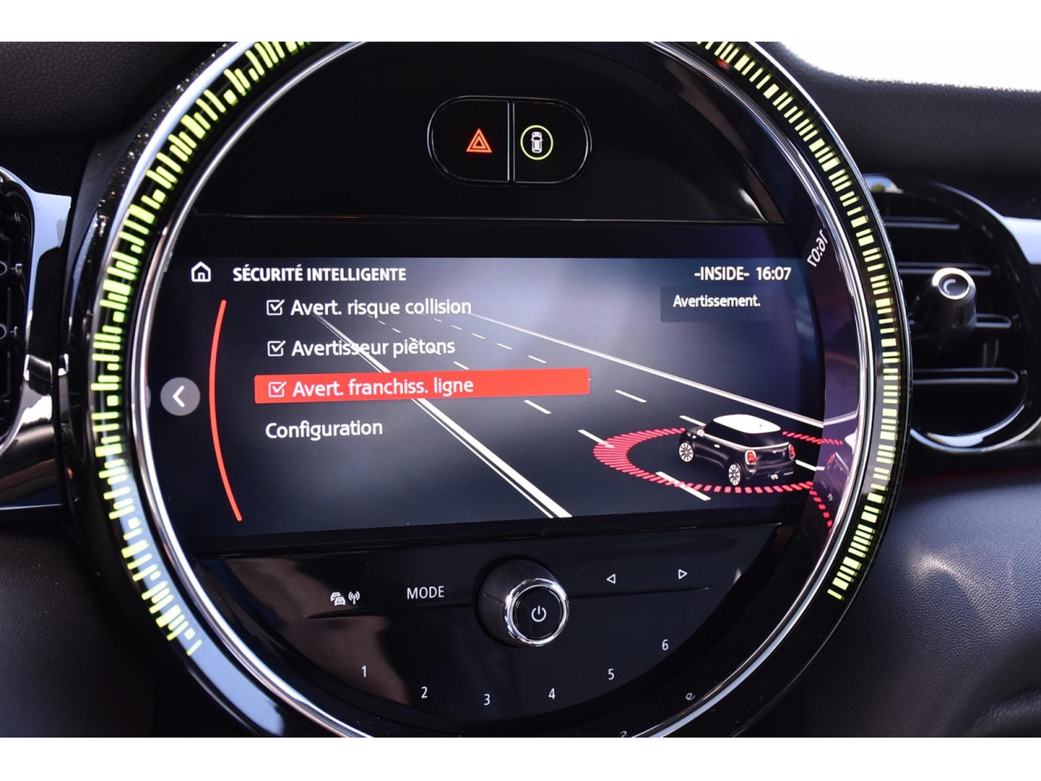 Mini Cooper 1.5A REGUL GPS LED 1° MAIN (2023) - Photo 13