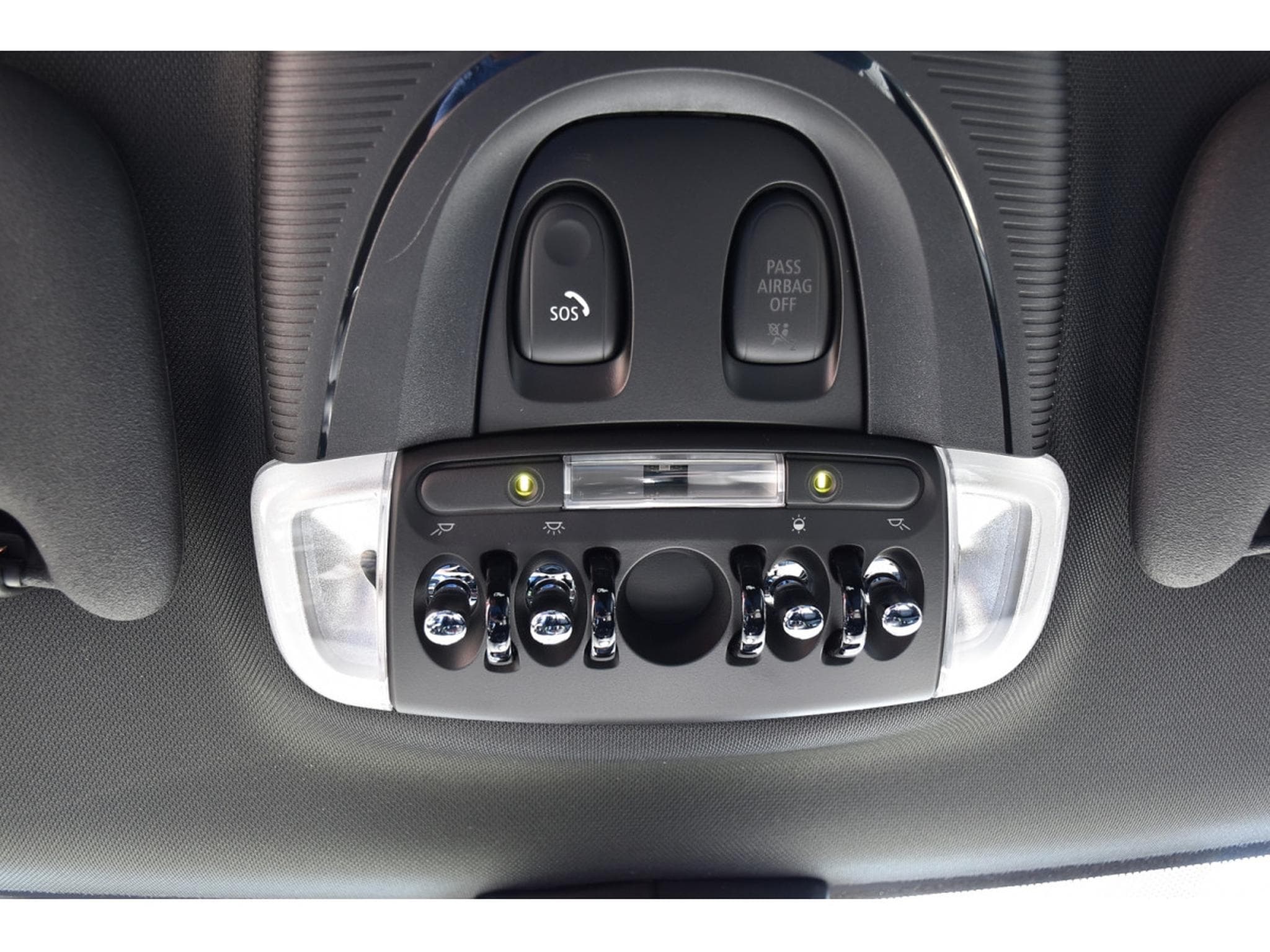 Mini Cooper 1.5A REGUL GPS LED 1° MAIN (2023) - Photo 19