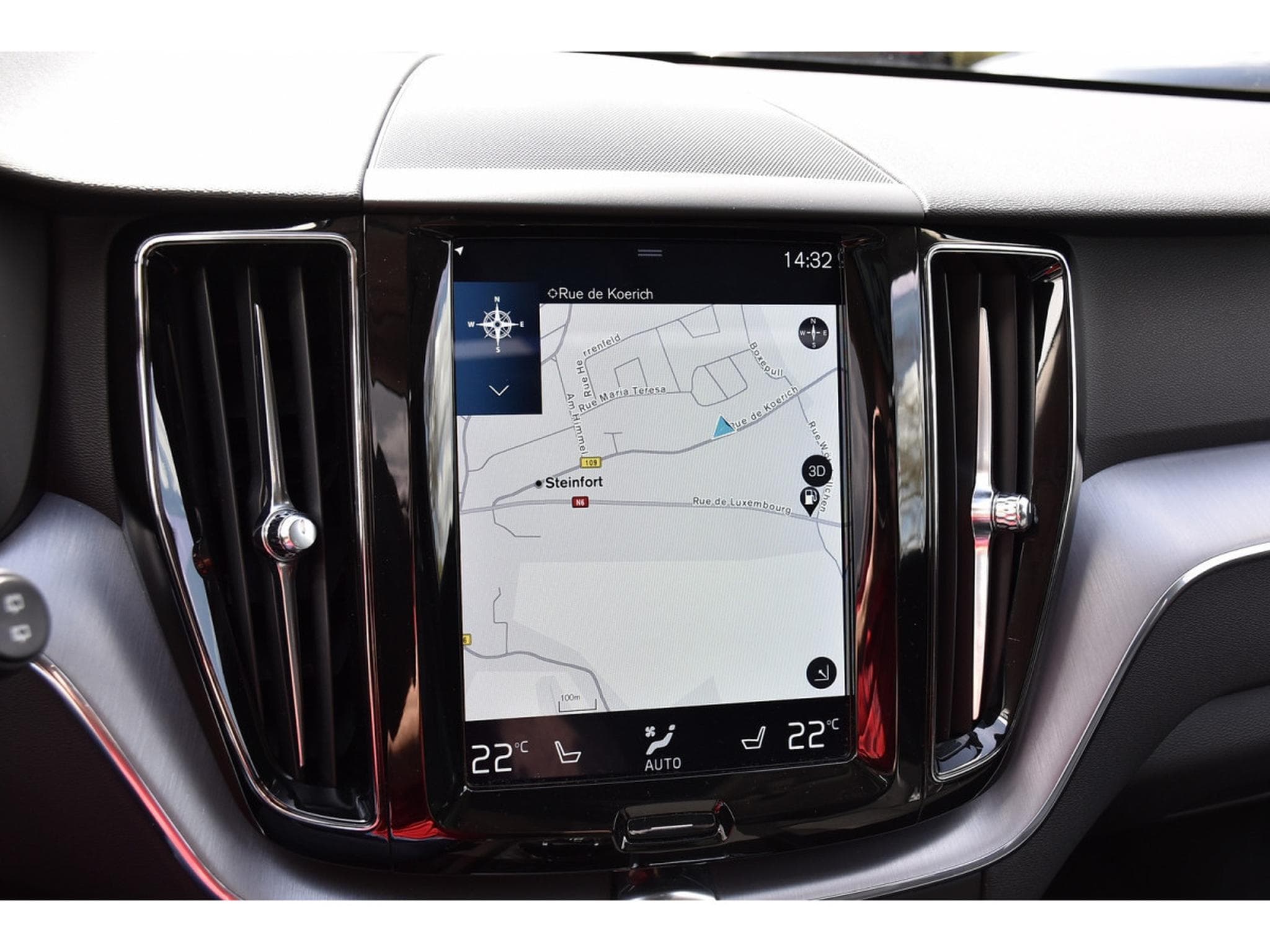 Volvo XC60 2.0 T5 Momentum Geartronic MEMO PANO BLIS CAM360 1° MAIN (2019) - Photo 11