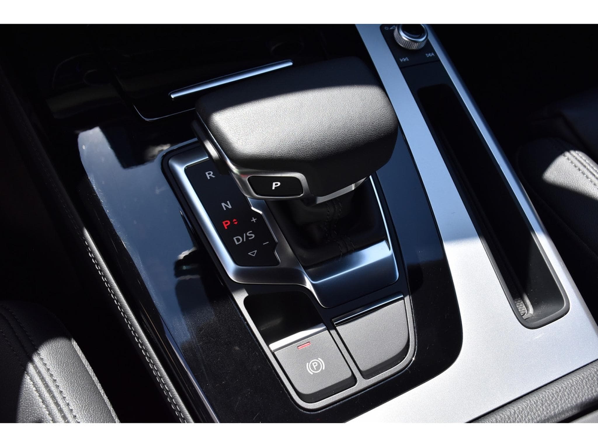 Audi Q5 50 TDI Quattro S-Line Tiptronic CUIR ACC ATT RMQ MATRIX 1° M (2023) - Photo 21