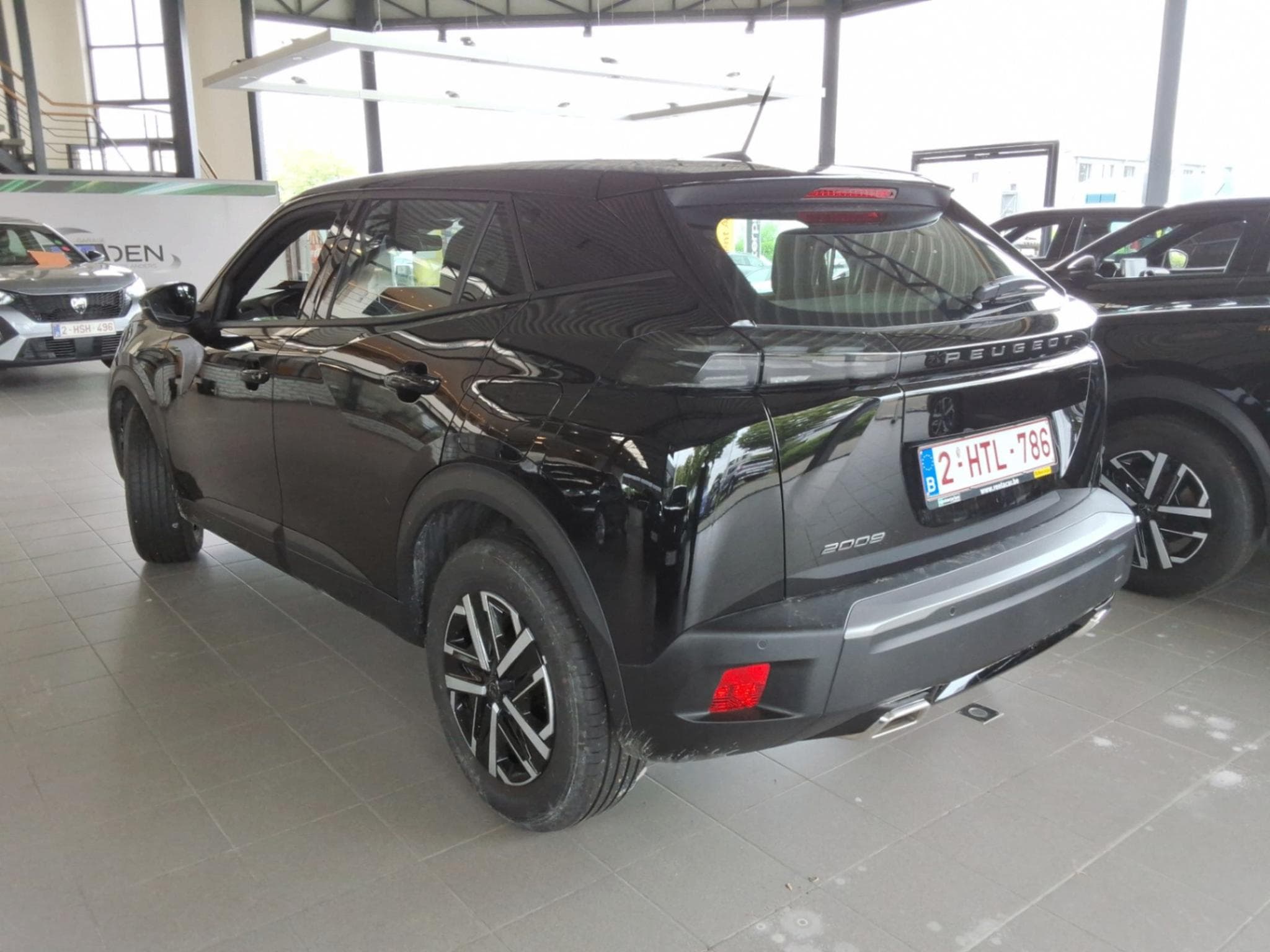 Peugeot 2008 Style (2025) - Foto 3