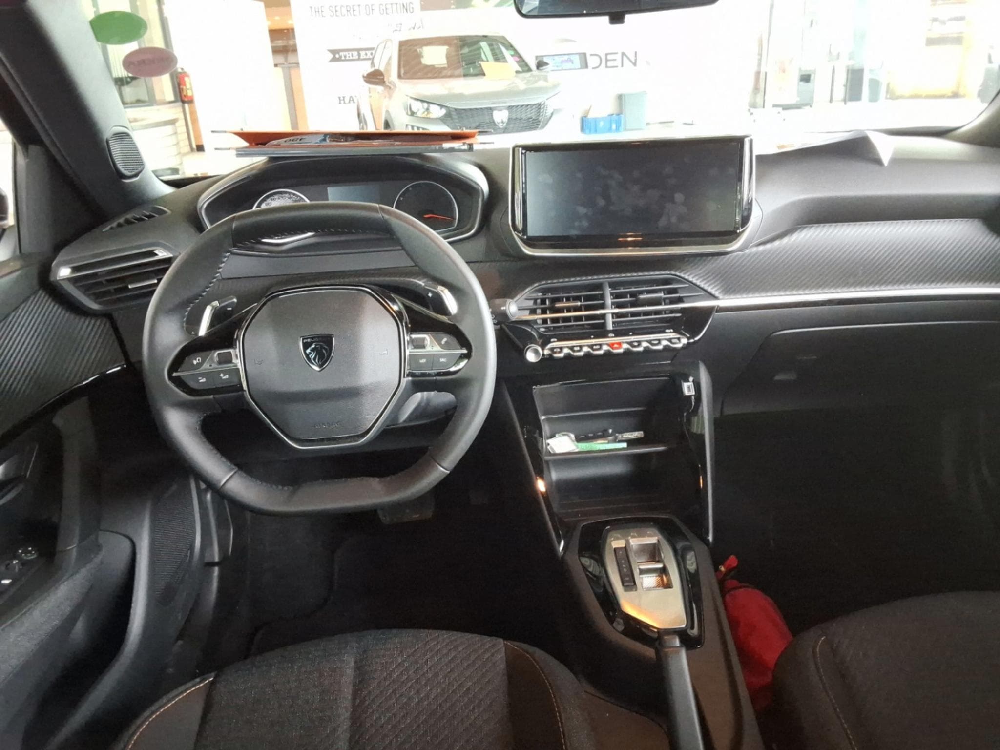 Peugeot 2008 Style (2025) - Foto 7
