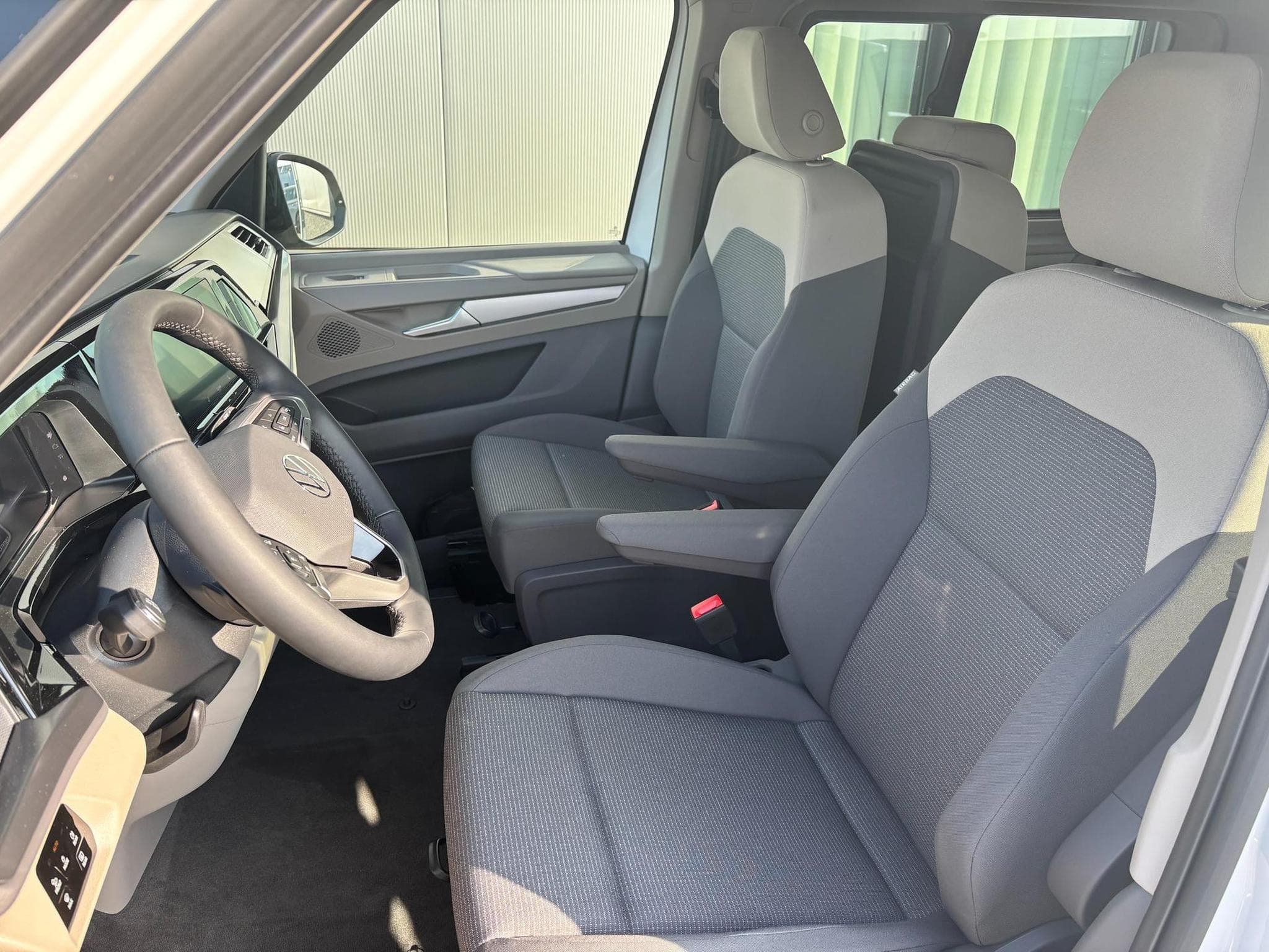 VW T7 Business (1970) - Photo 8