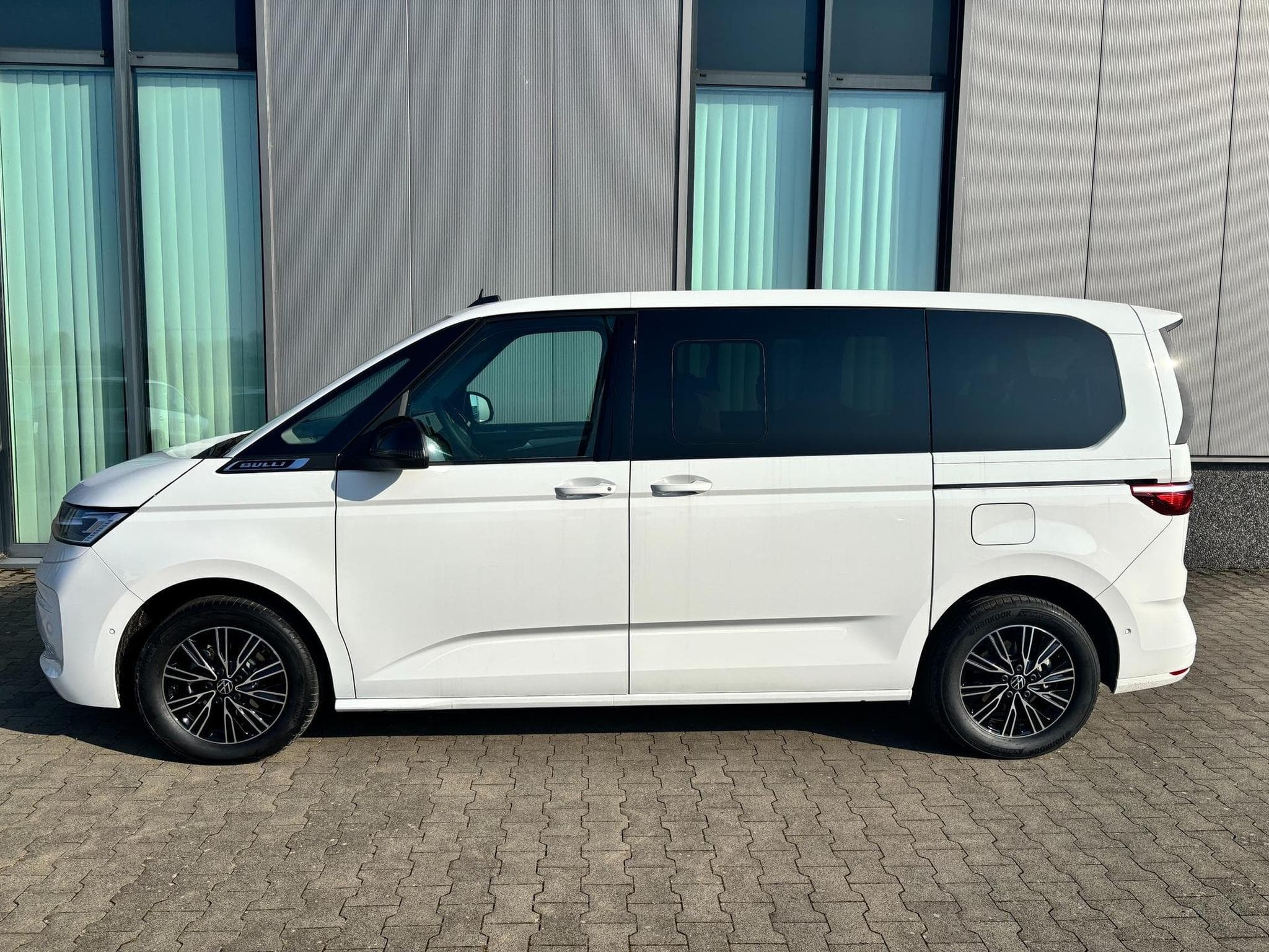 VW T7 Business (1970) - Photo 1