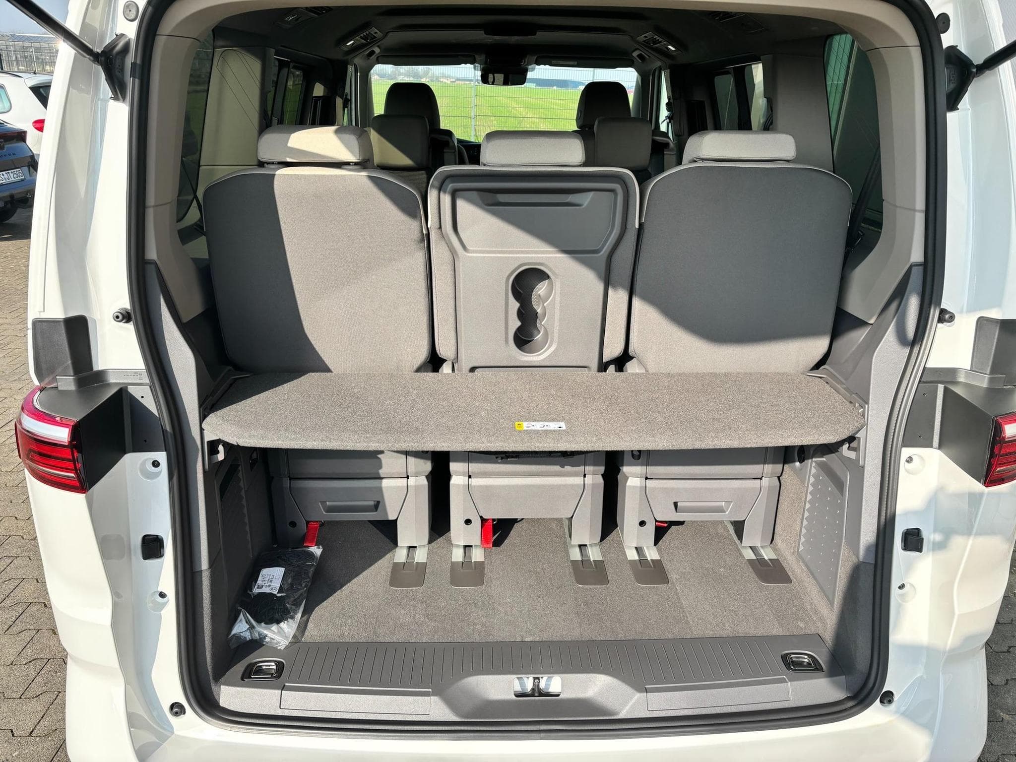 VW T7 Business (1970) - Photo 12