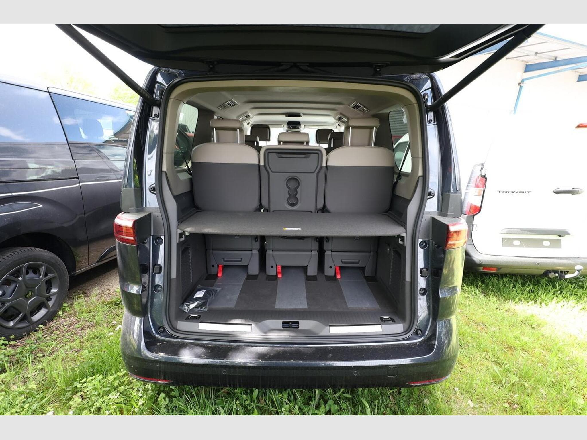 VW T7 L2 Style Tisch (2026) - Photo 11