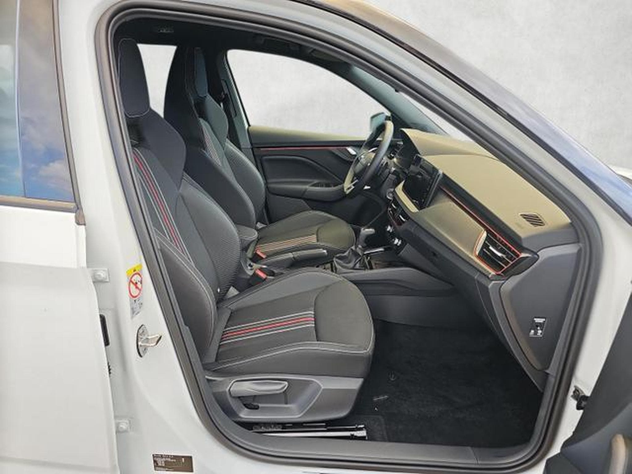 Skoda Kamiq Monte Carlo (2026) - Foto 10
