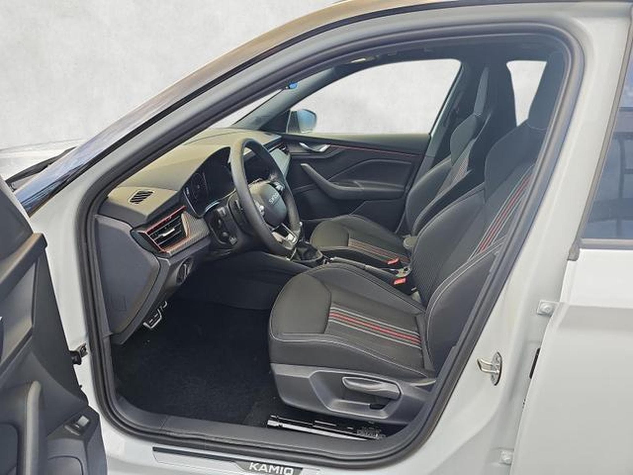 Skoda Kamiq Monte Carlo (2026) - Foto 9