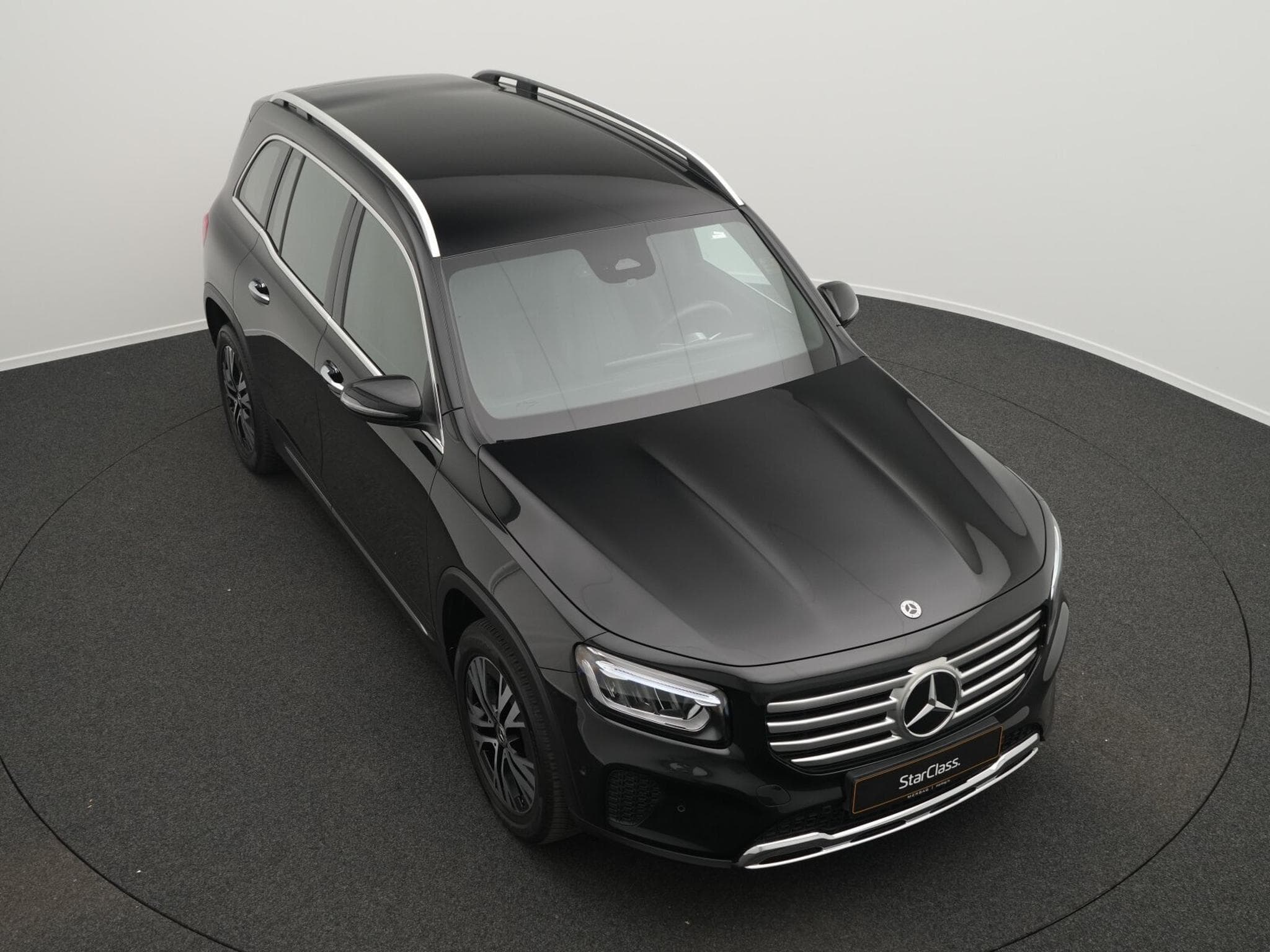 Mercedes GLB 180 d Progressive LED+Kamera+MBUX+Apple (2025) - Photo 10