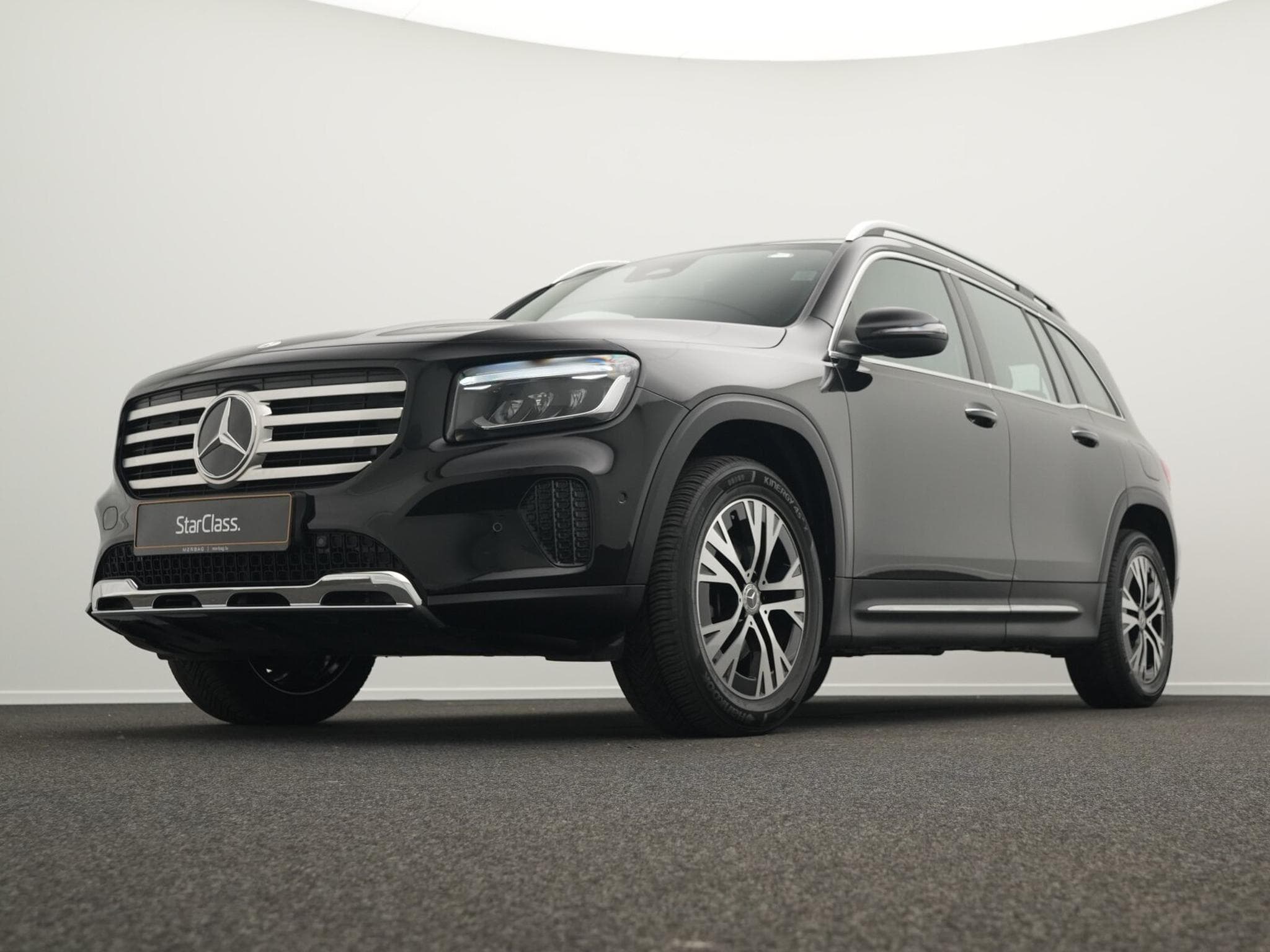 Mercedes GLB 180 d Progressive LED+Kamera+MBUX+Apple (2025) - Photo 8