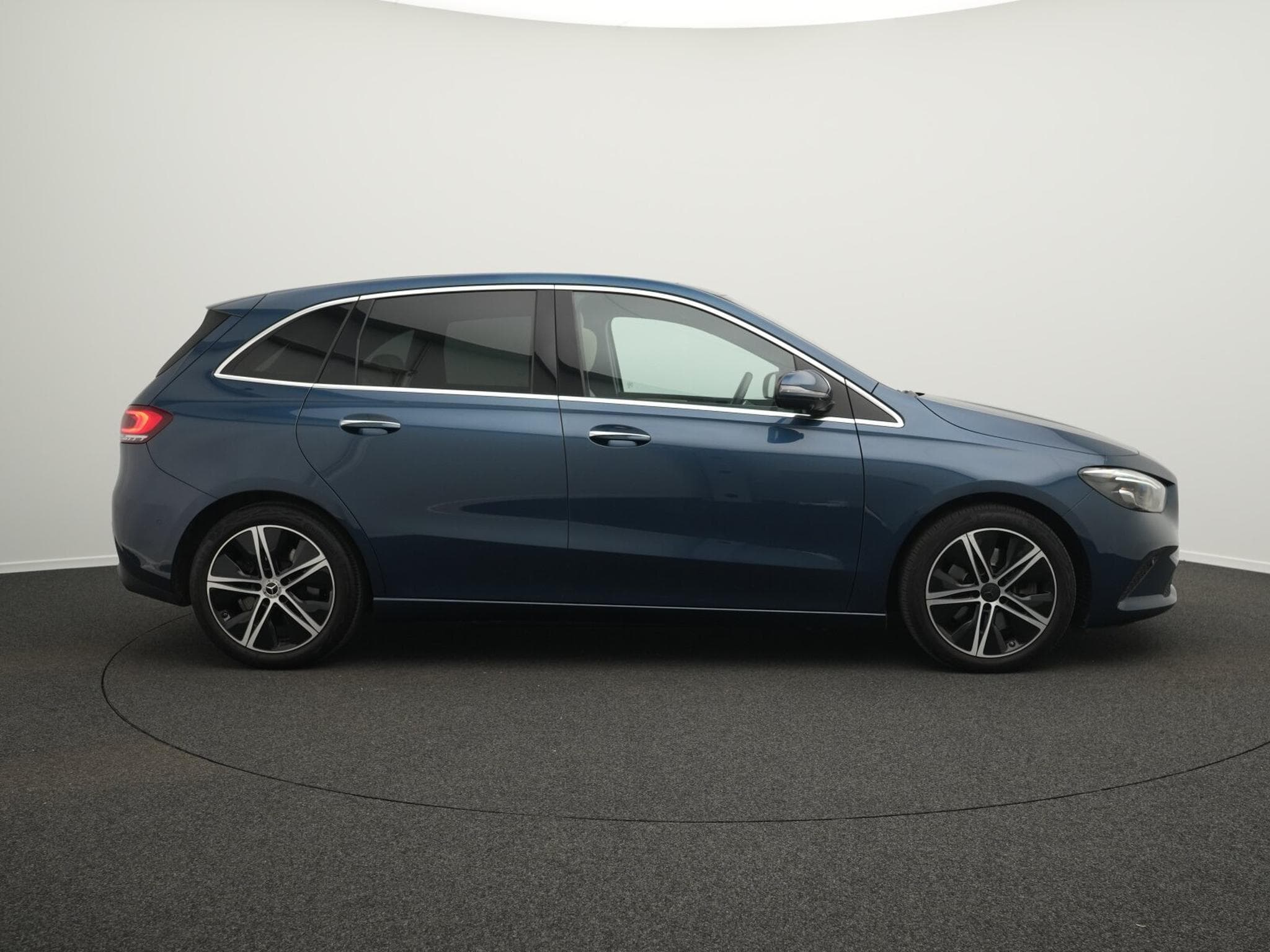 Mercedes B 250 4MATIC (2020) - Foto 5