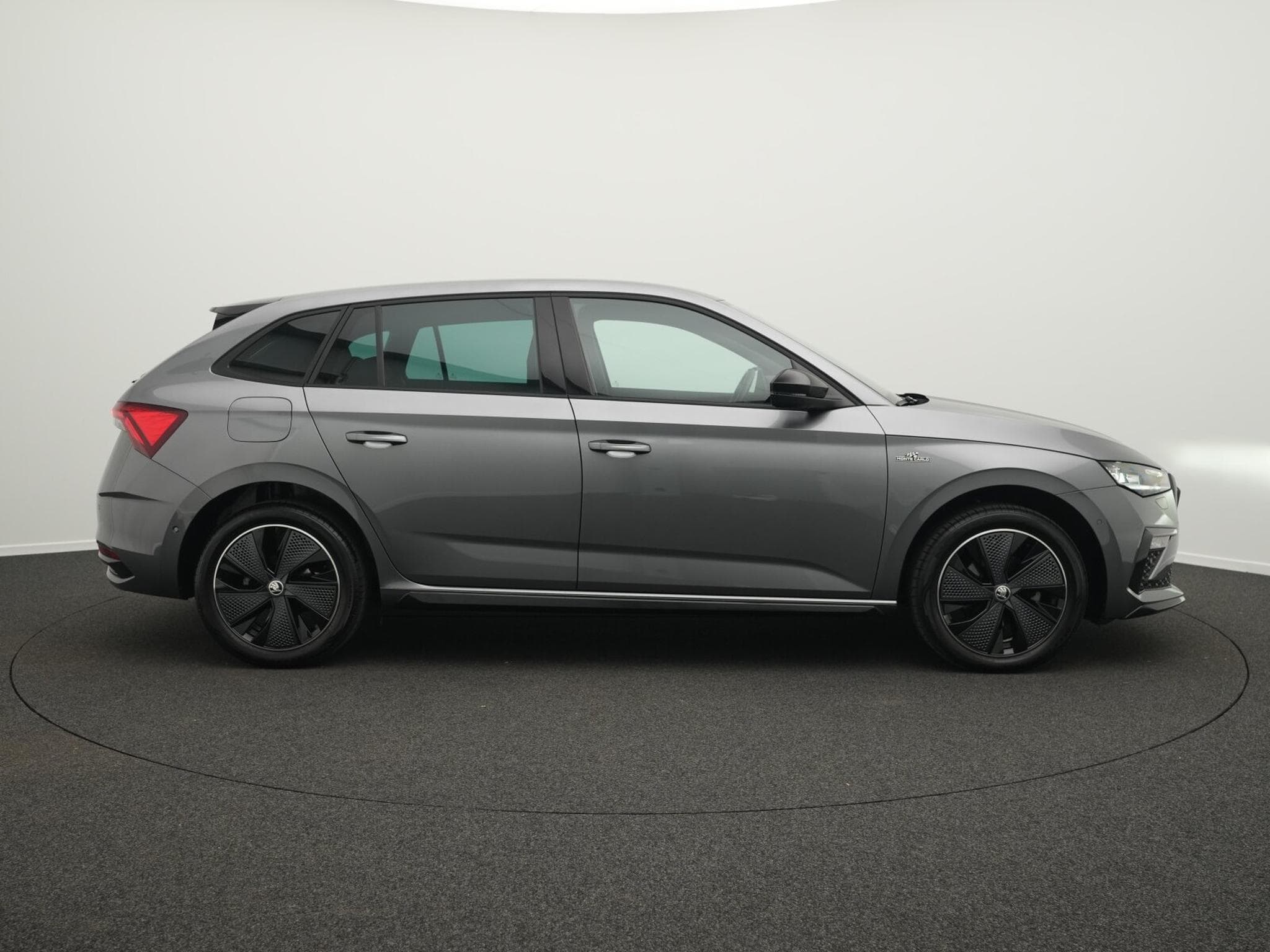 SKODA SCALA Scala 1.5 TSI Monte Carlo Pano+Sportsitze (2023) - Photo 5