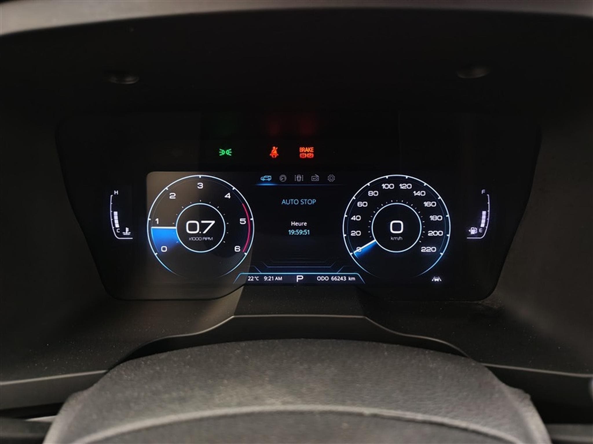 KGM Korando 1.6 CRDi 136cv AT Dream CARPLAY / FULL LED / CAMERA / JA 18" (2021) - Foto 10