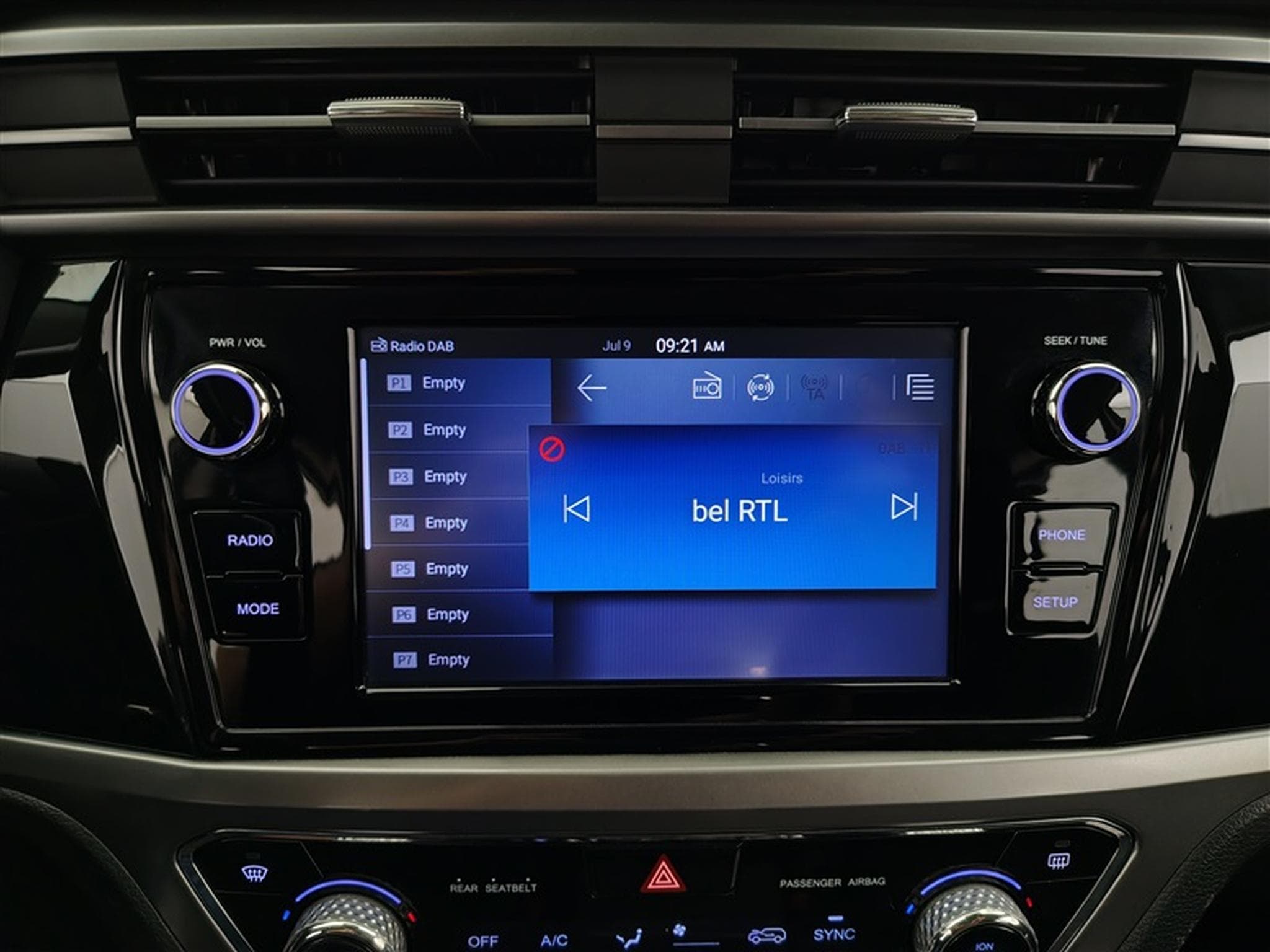 KGM Korando 1.6 CRDi 136cv AT Dream CARPLAY / FULL LED / CAMERA / JA 18" (2021) - Foto 11