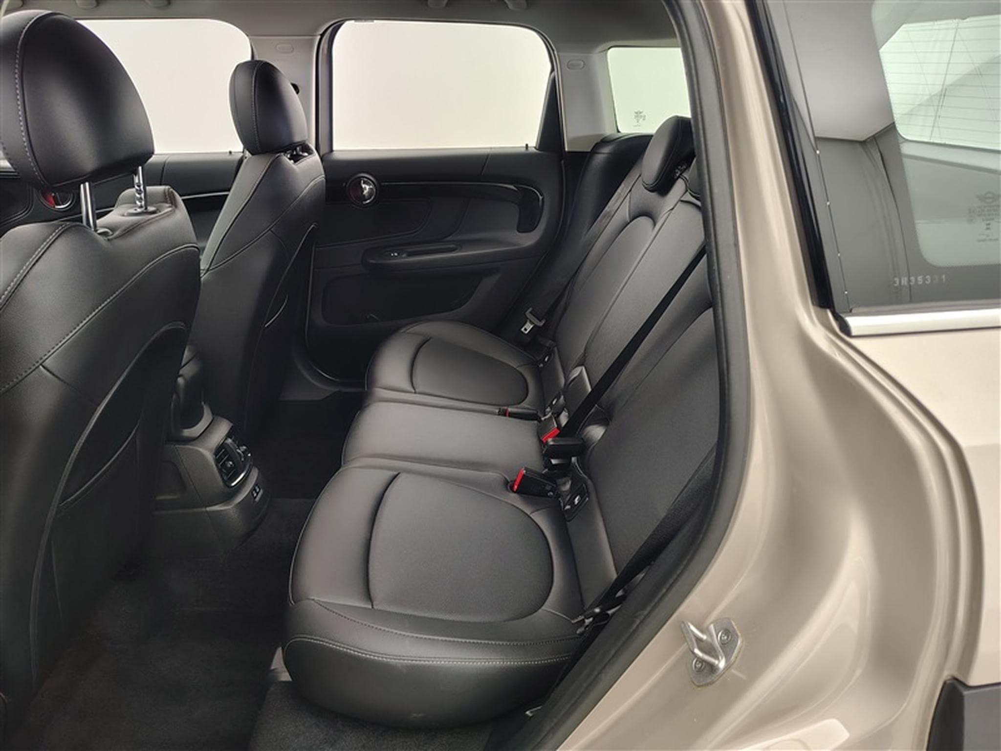 MINI Countryman 1.5iA Cooper NAVI / FULL LED / CUIR / TOIT PANO / CAMERA (2023) - Foto 13